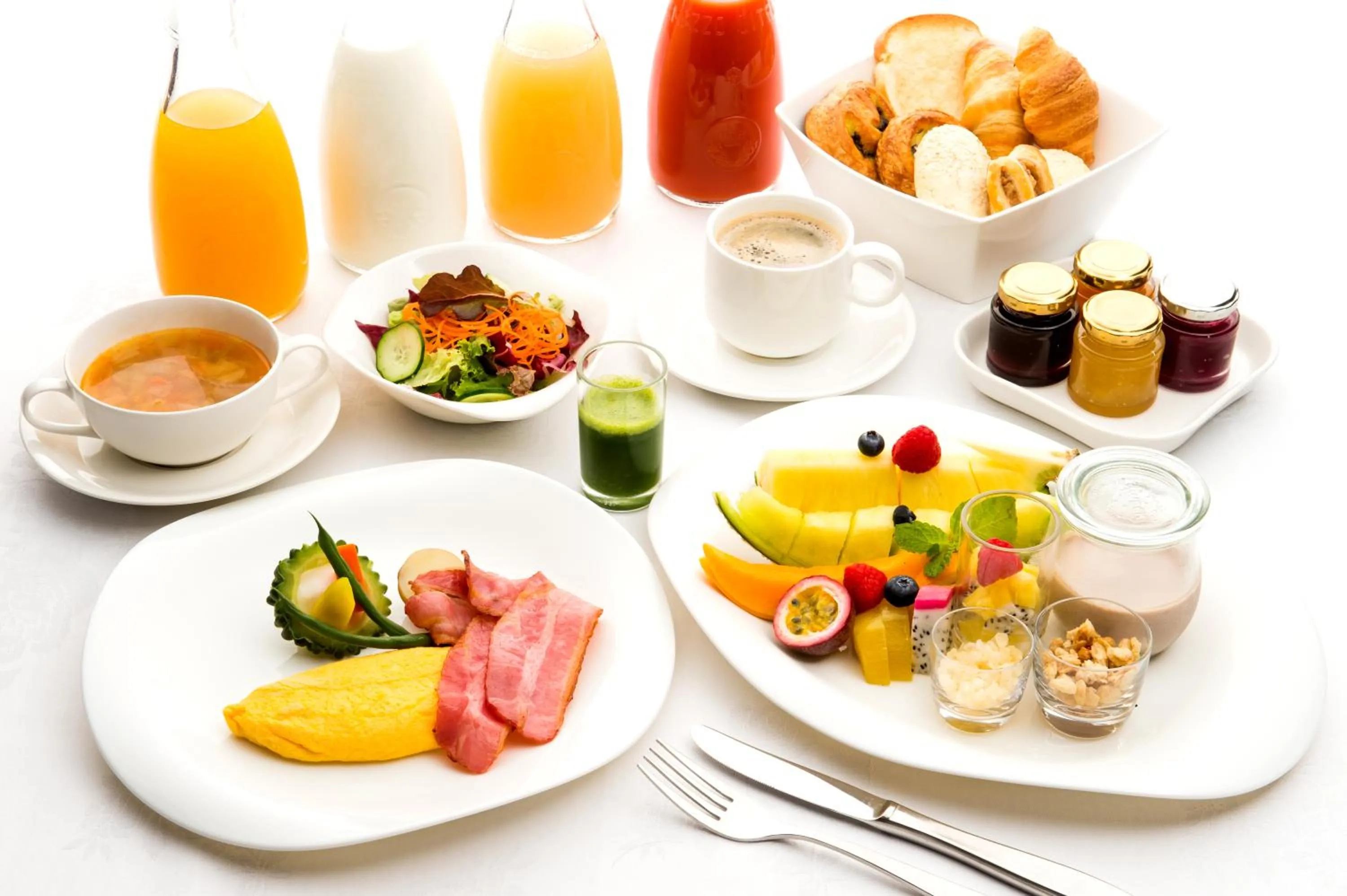 Breakfast in Southern Beach Hotel & Resort