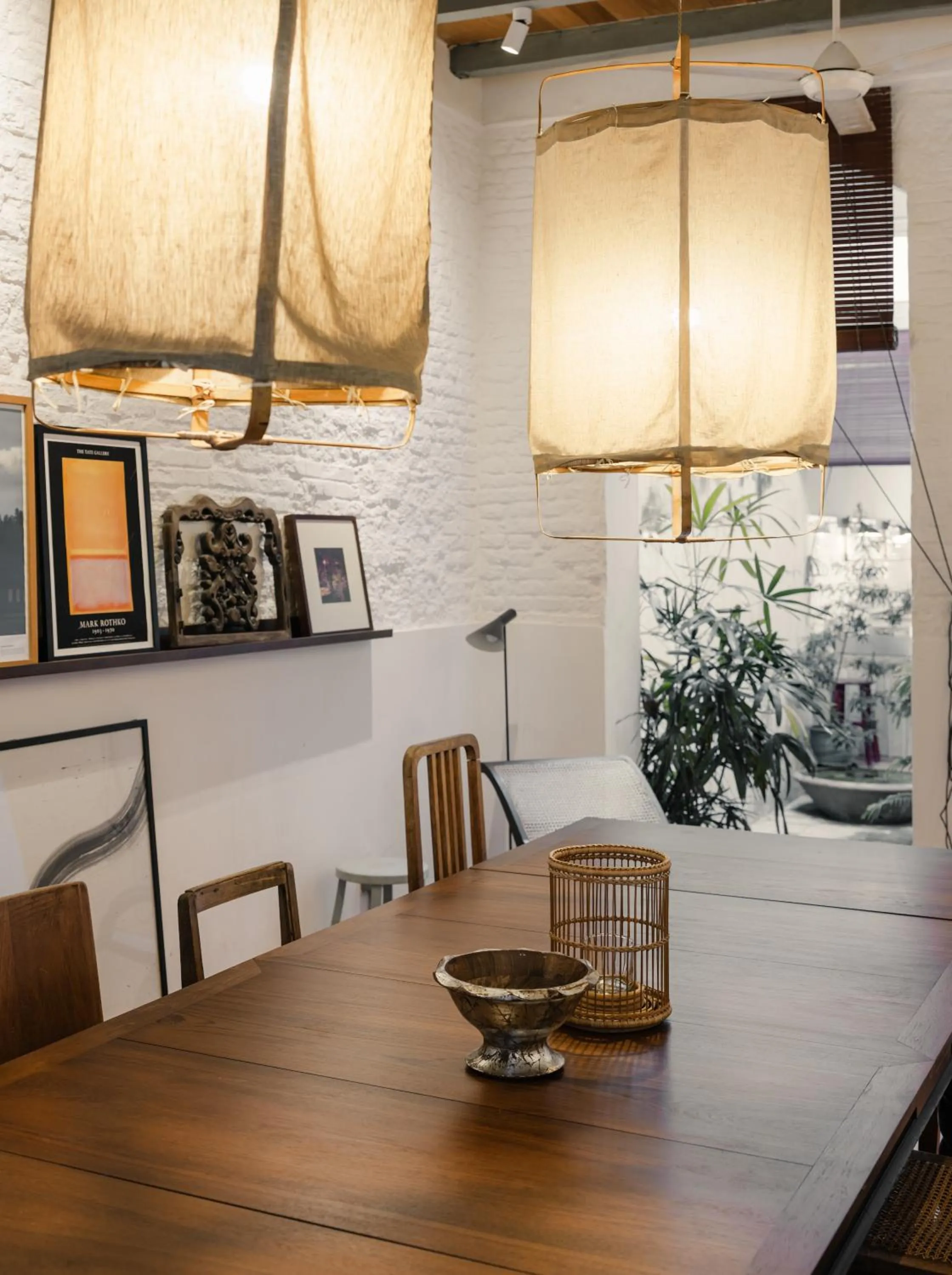 Dining area in Cheong Fatt Tze - The Blue Mansion
