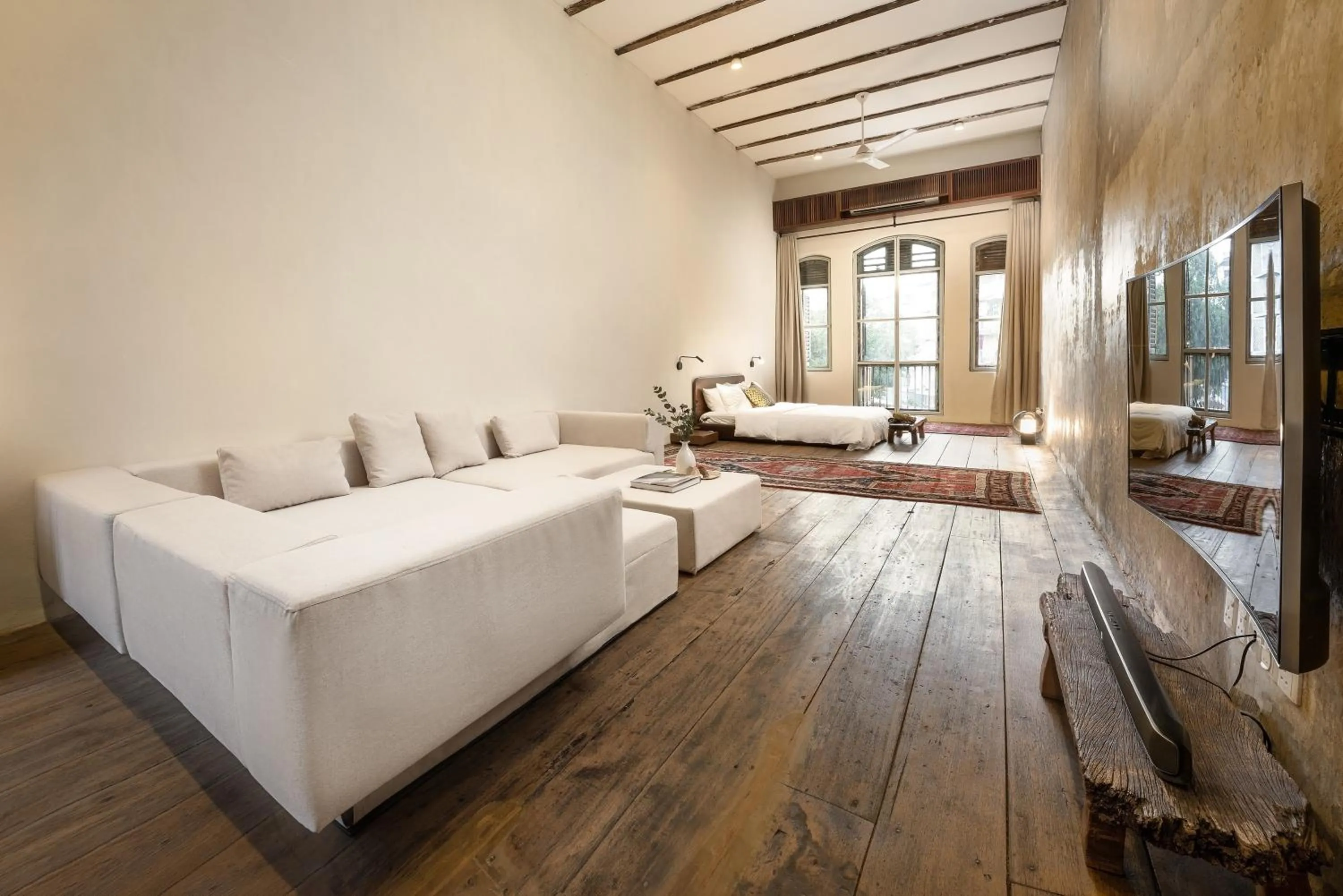 Bed in Cheong Fatt Tze - The Blue Mansion