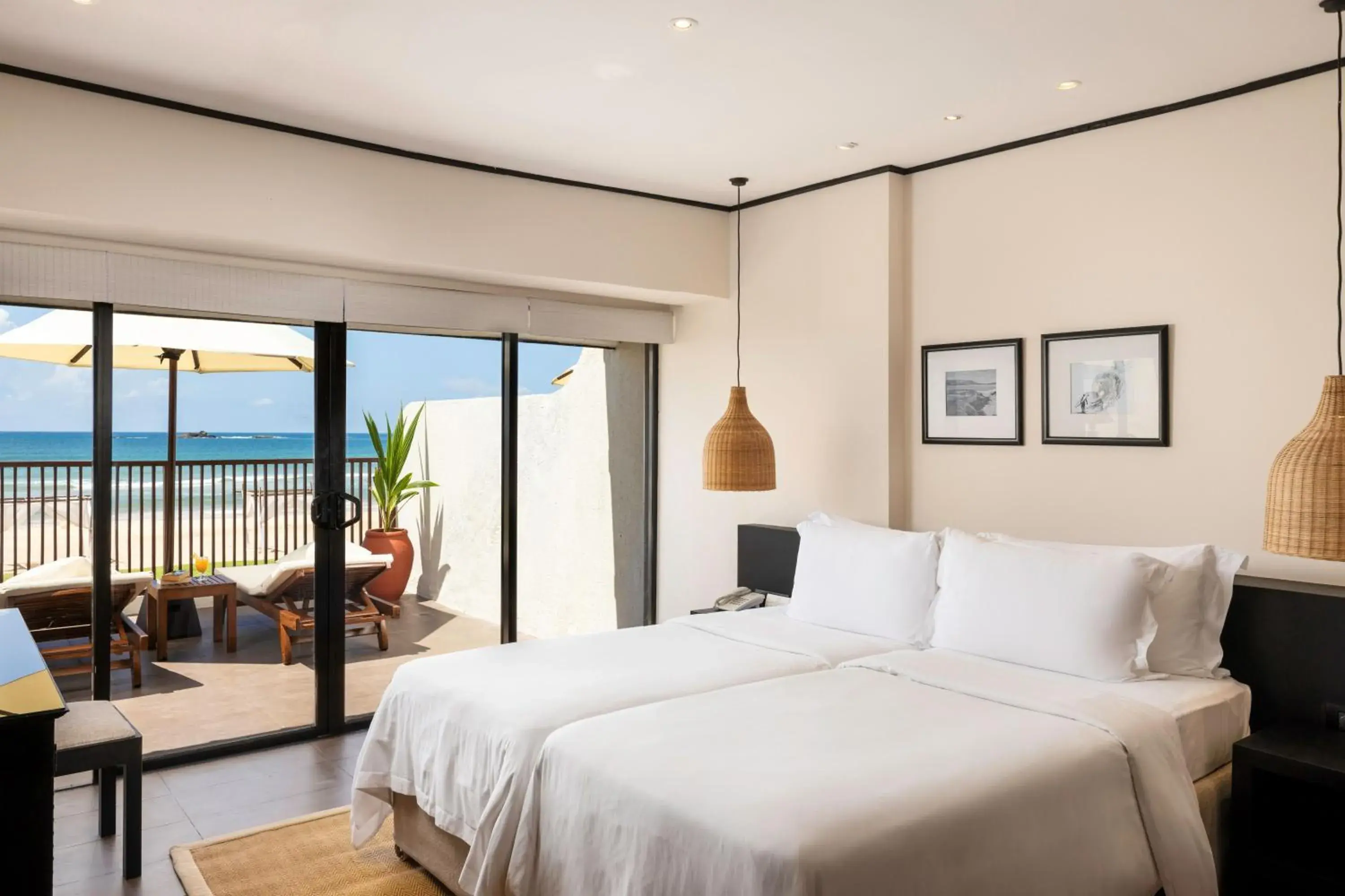 Photo of the whole room, Bed in EKHO Surf Bentota Photo of the whole room, Bed in EKHO Surf Bentota