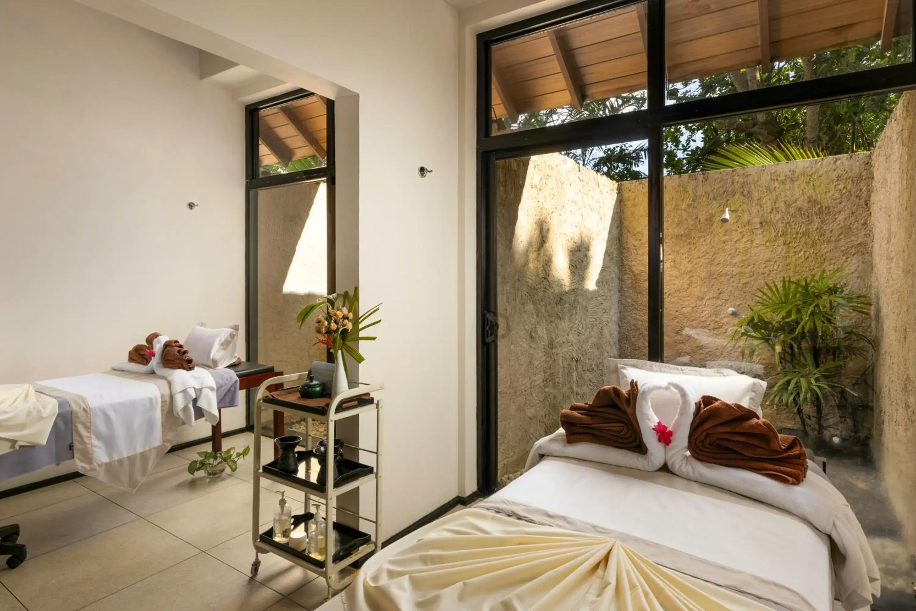 Spa and wellness centre/facilities, Bed in EKHO Surf Bentota Spa and wellness centre/facilities, Bed in EKHO Surf Bentota