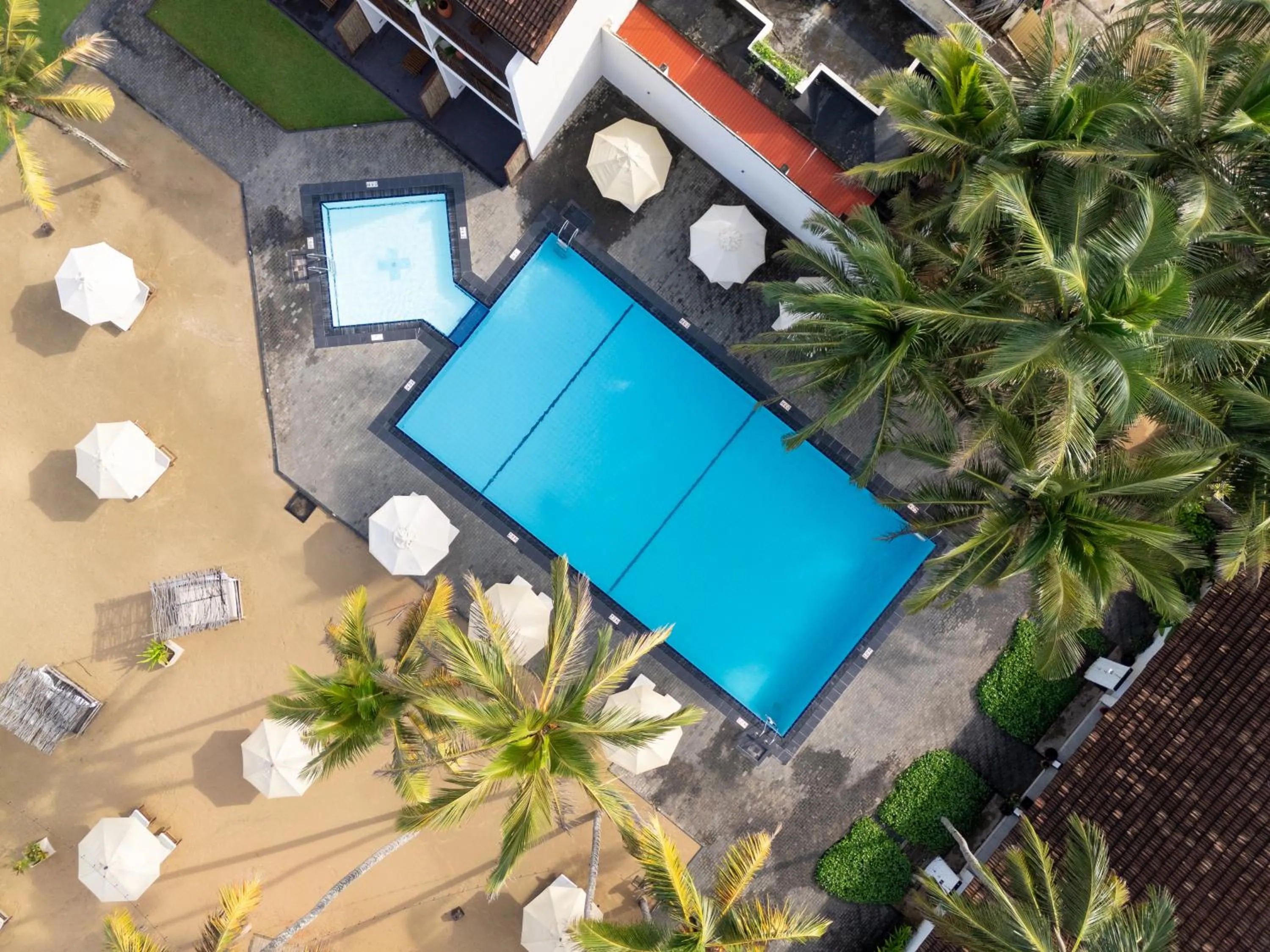 Swimming pool in EKHO Surf Bentota
