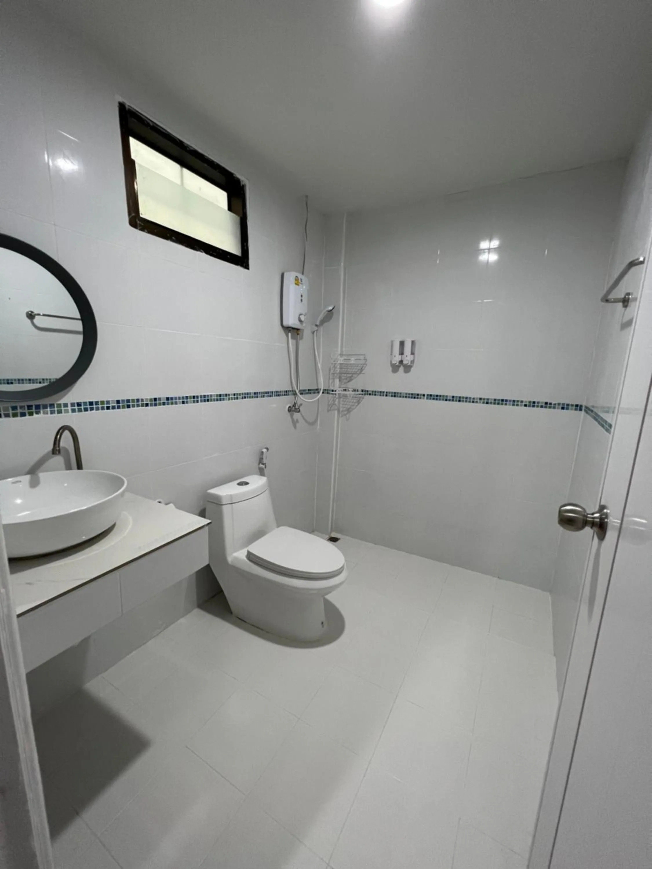 Bathroom in Haad Salad Villa