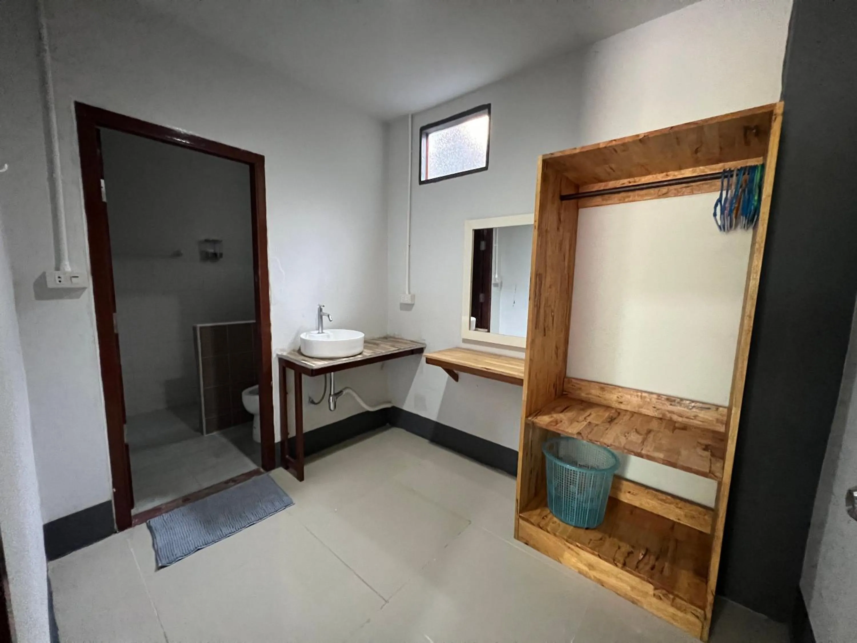 Bathroom in Haad Salad Villa