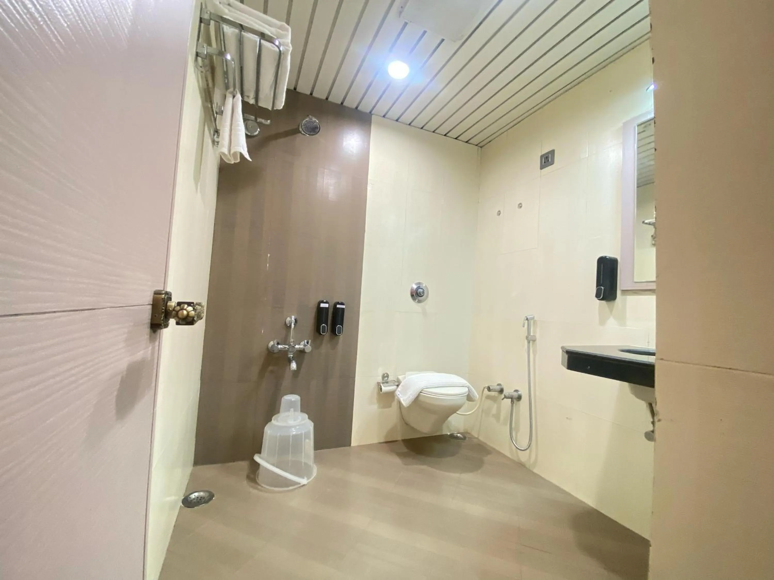 Hotel Crystal inn Nakki Lake 25 Meter