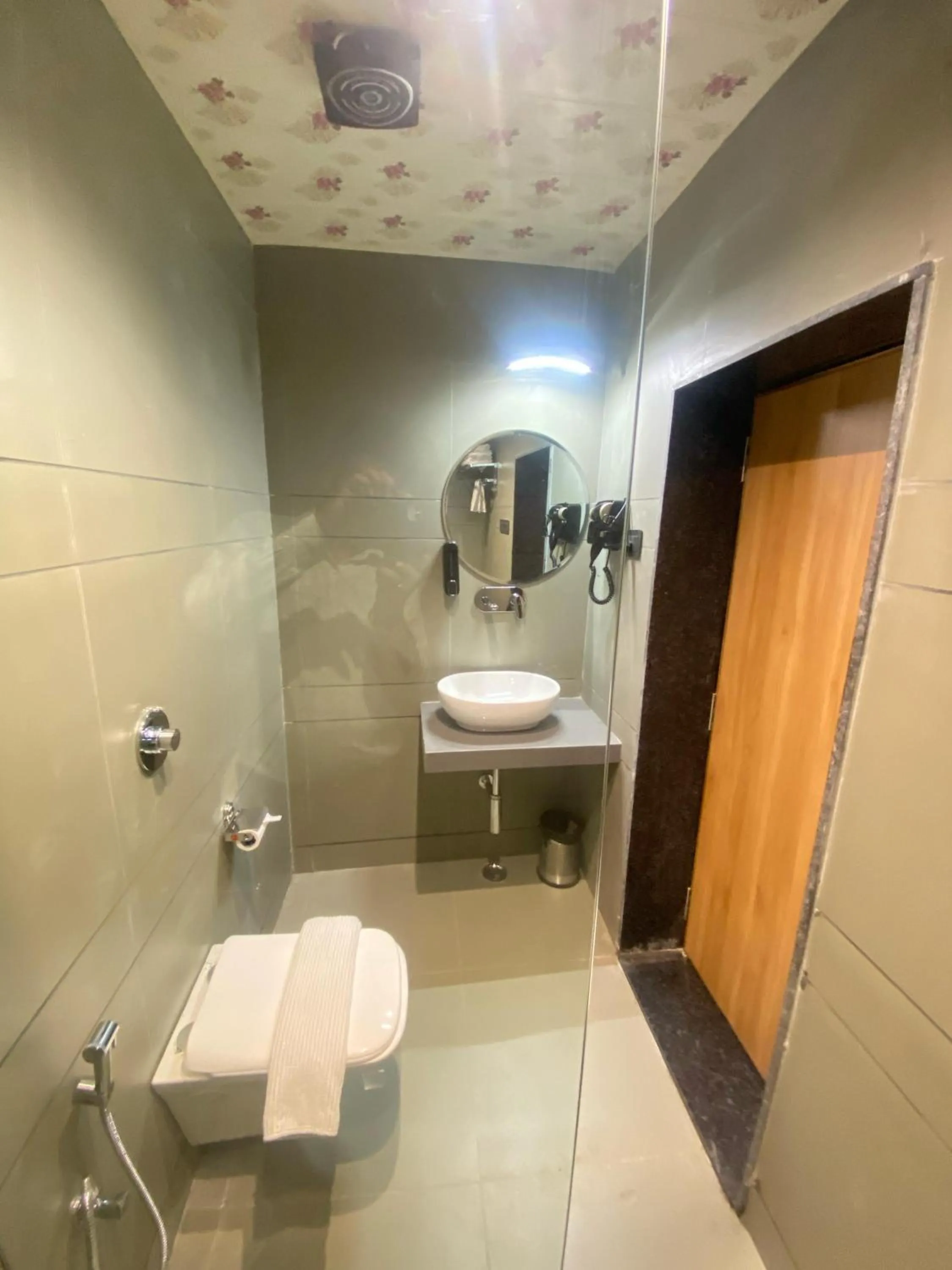 Hotel Crystal inn Nakki Lake 25 Meter