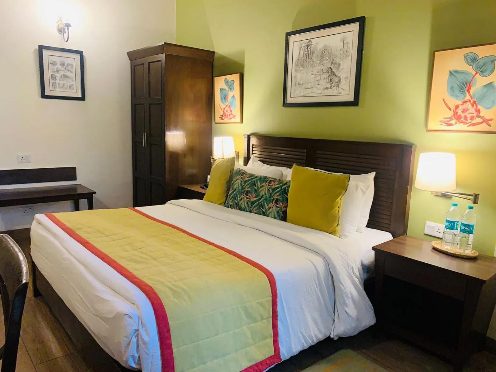 Bed in The Riverview Retreat Corbett by Leisure Hotels