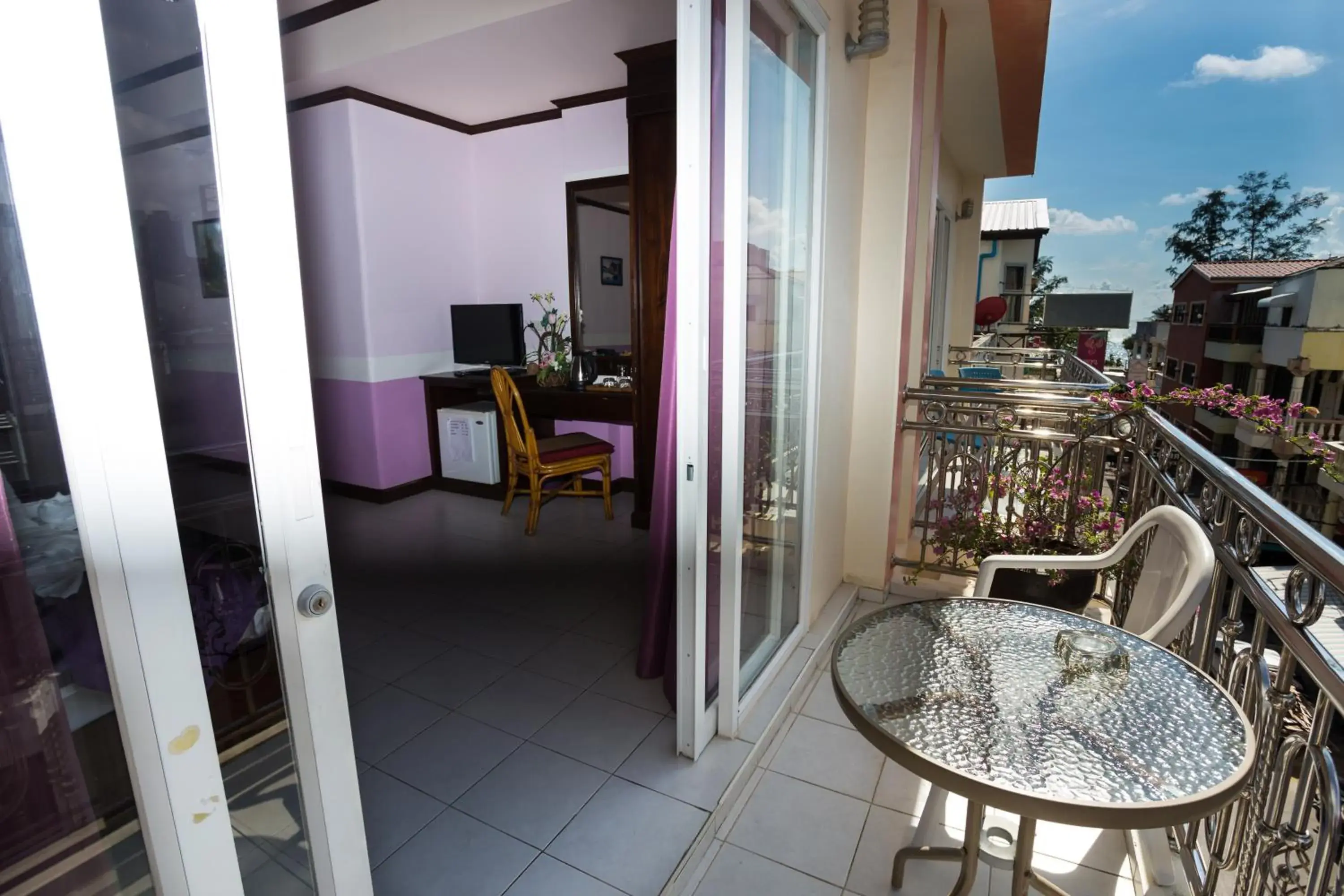 Property building in Grand Orchid Inn Patong beach Property building in Grand Orchid Inn Patong beach