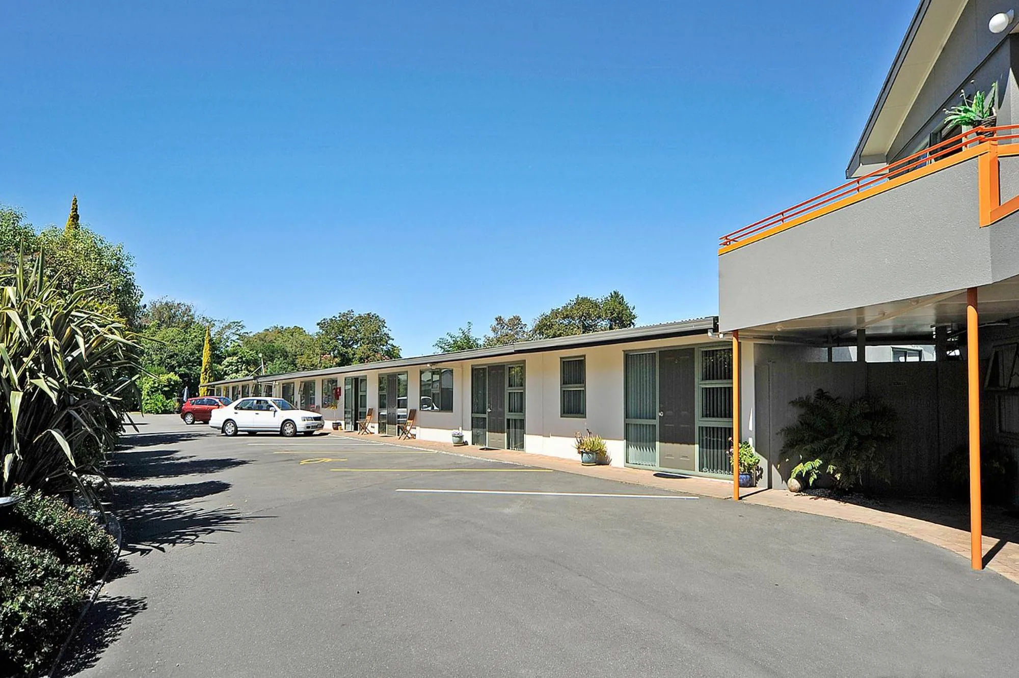 Property building in A'La Vista Motel