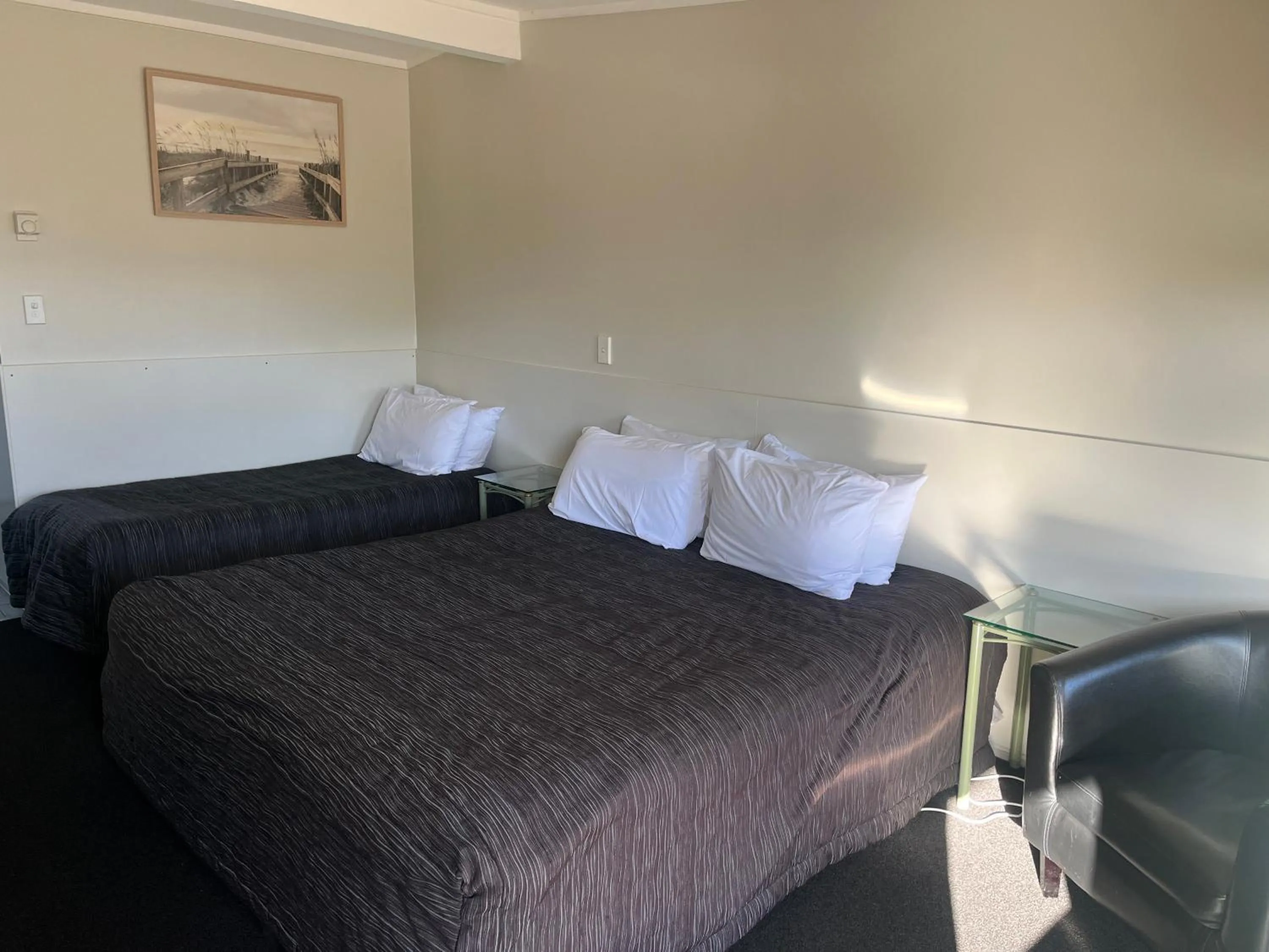 Bedroom, Bed in A'La Vista Motel