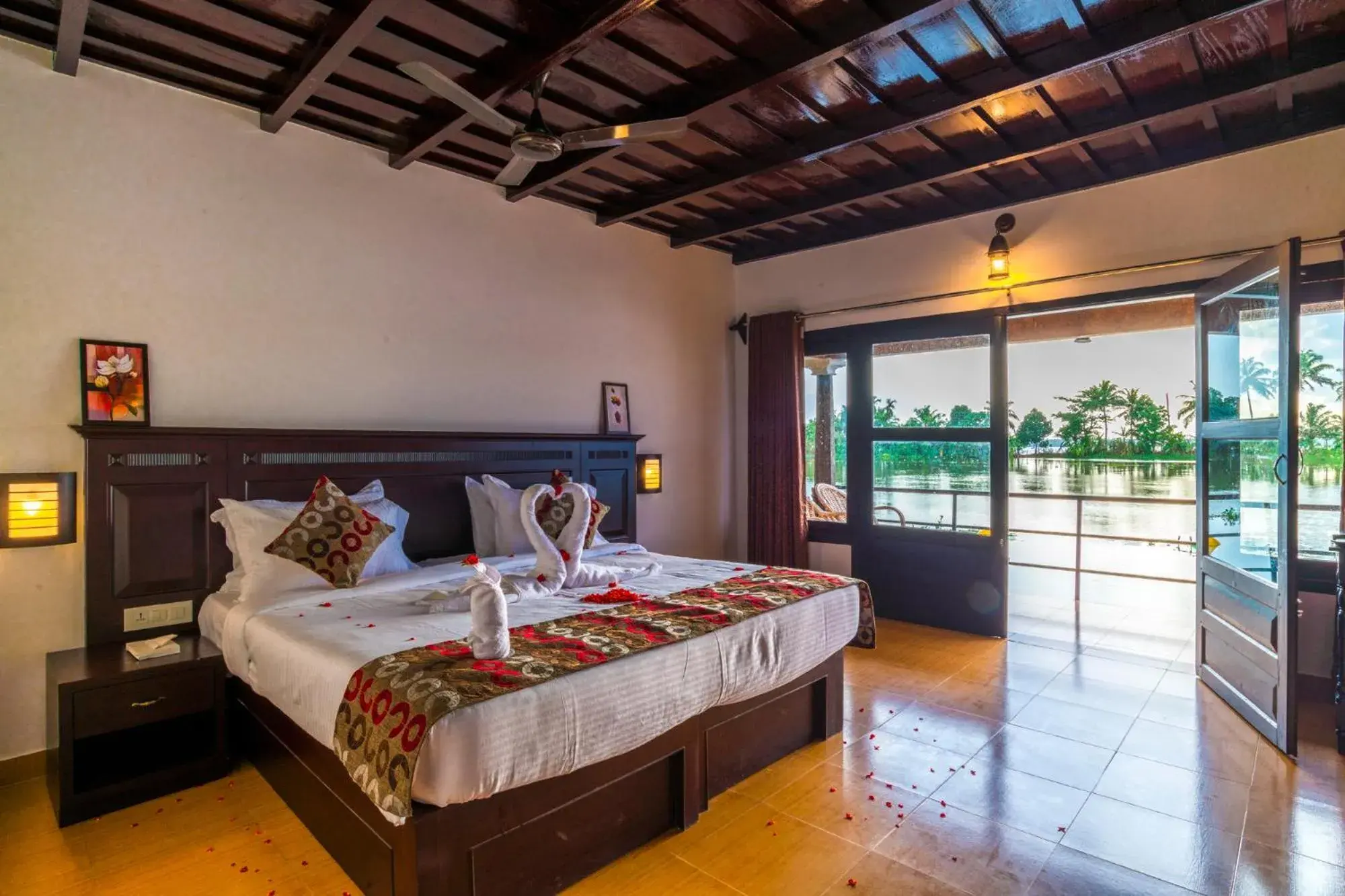 Bedroom, Bed in Warmth Lake Haven Bedroom, Bed in Warmth Lake Haven