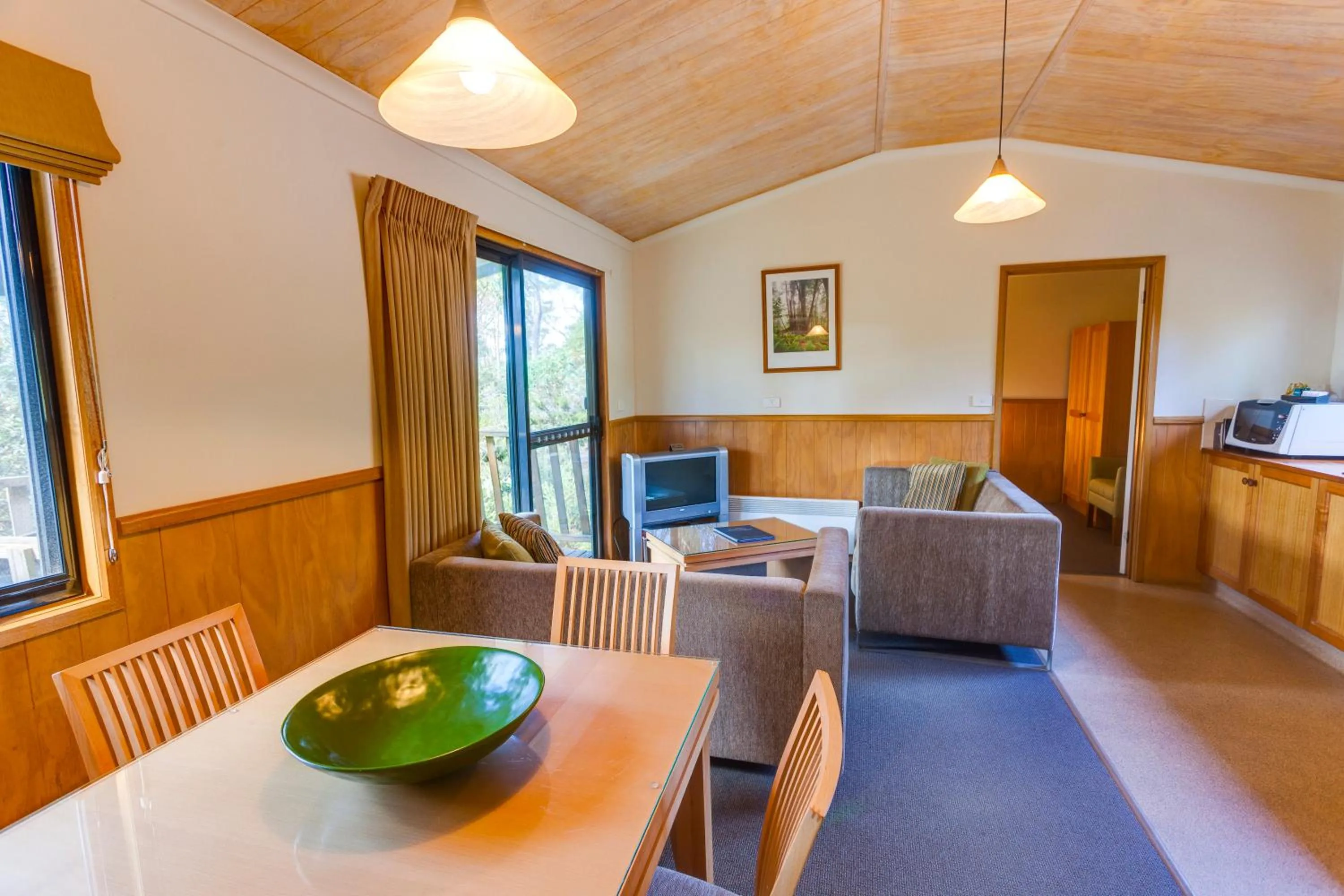 Living room in Cradle Mountain Wilderness Village