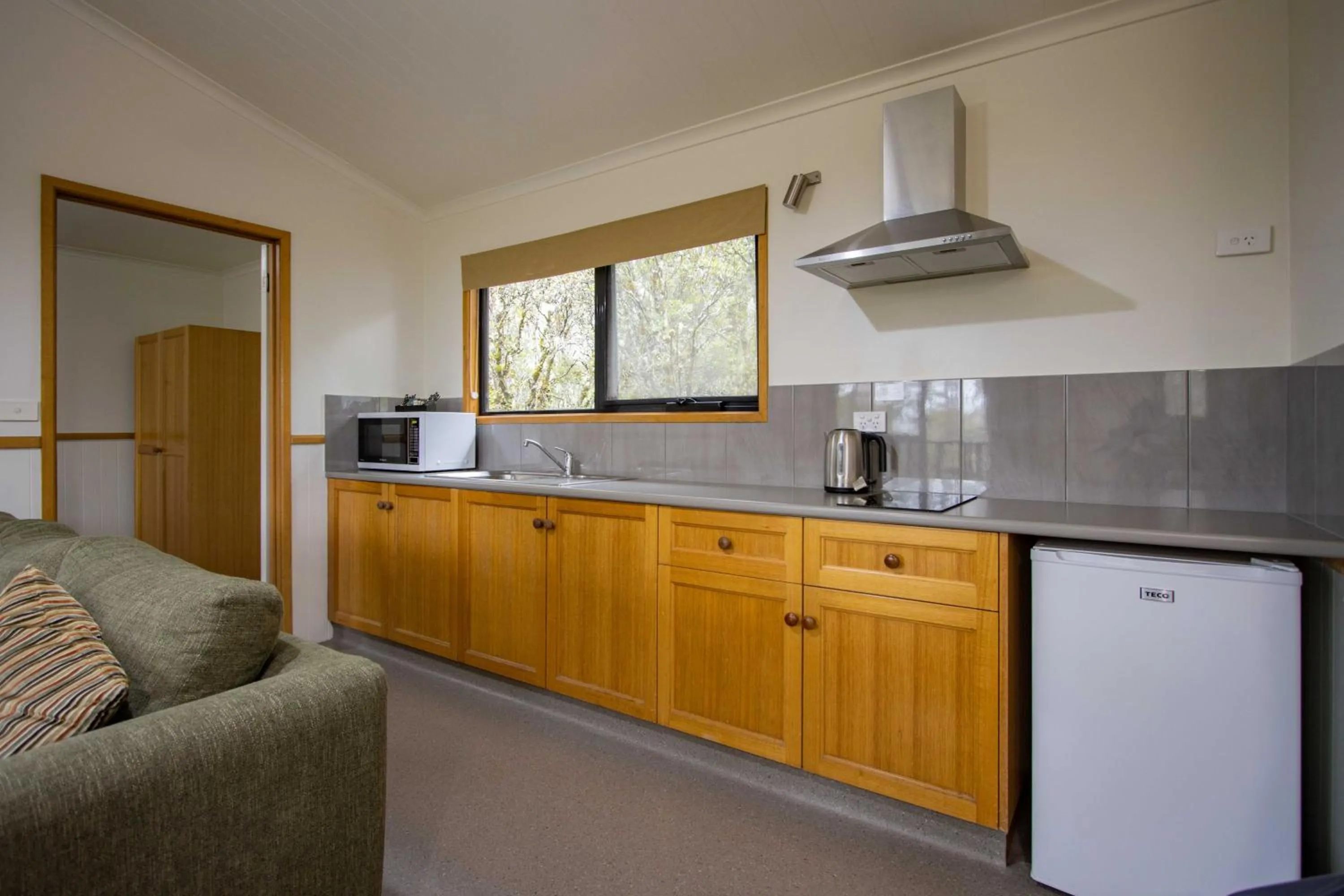 Kitchen or kitchenette in Cradle Mountain Wilderness Village