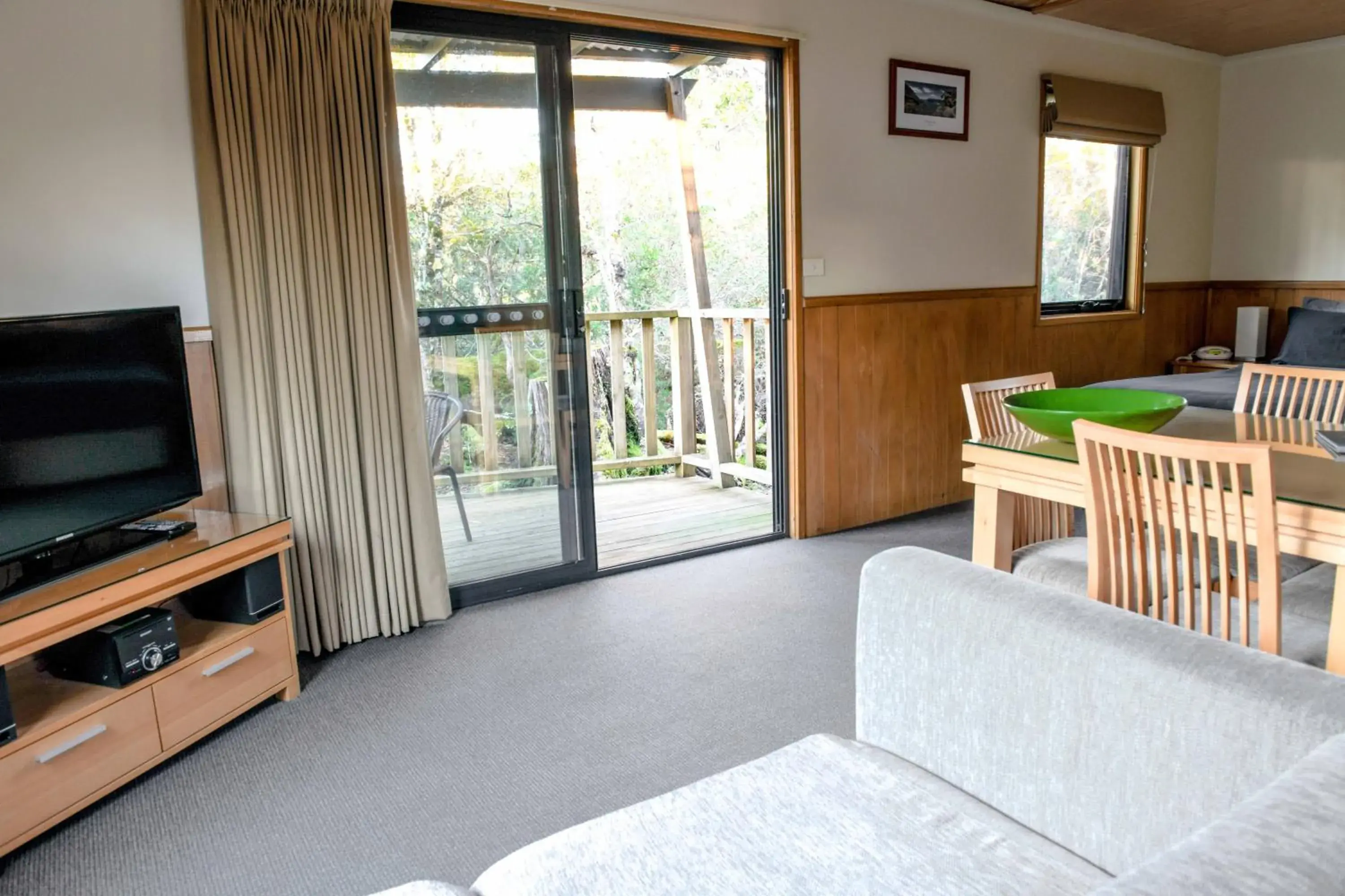 Superior Studio Chalet - Sleeps 3 in Cradle Mountain Wilderness Village Superior Studio Chalet - Sleeps 3 in Cradle Mountain Wilderness Village