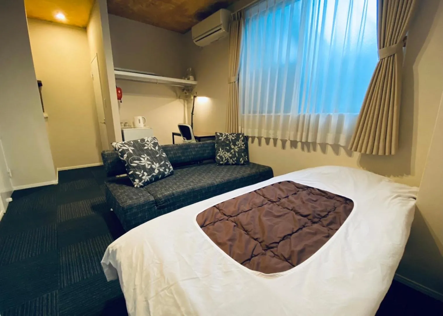 Photo of the whole room, Bed in Kamon Inn Toji Higashi
