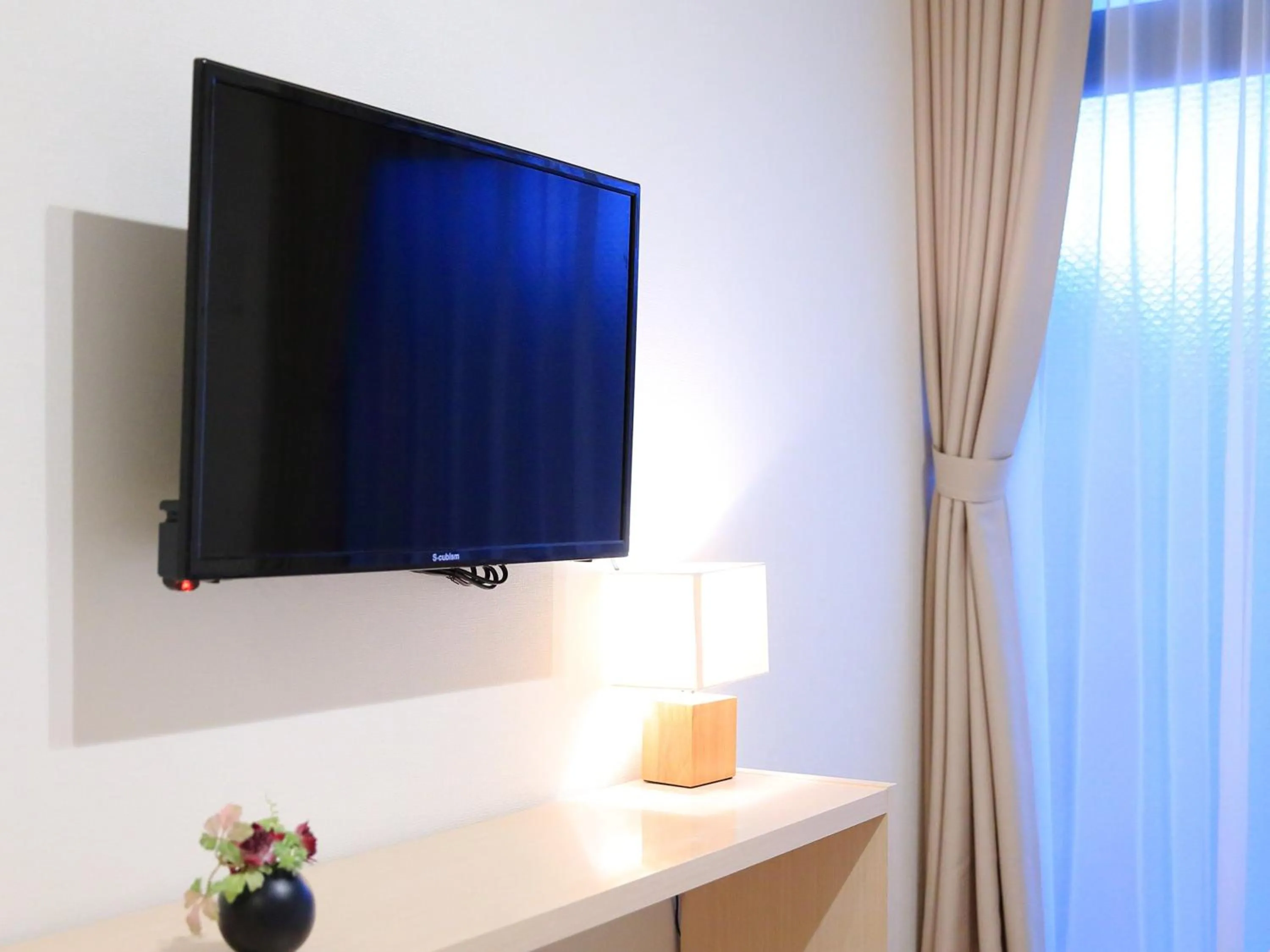 TV and multimedia in Kamon Inn Toji Higashi