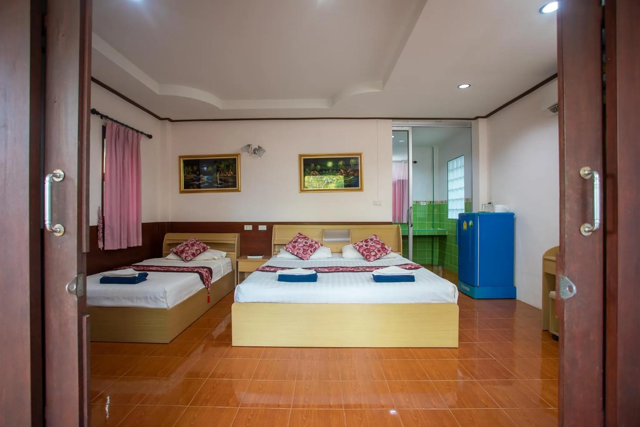 Bed in Rung Arun Resort