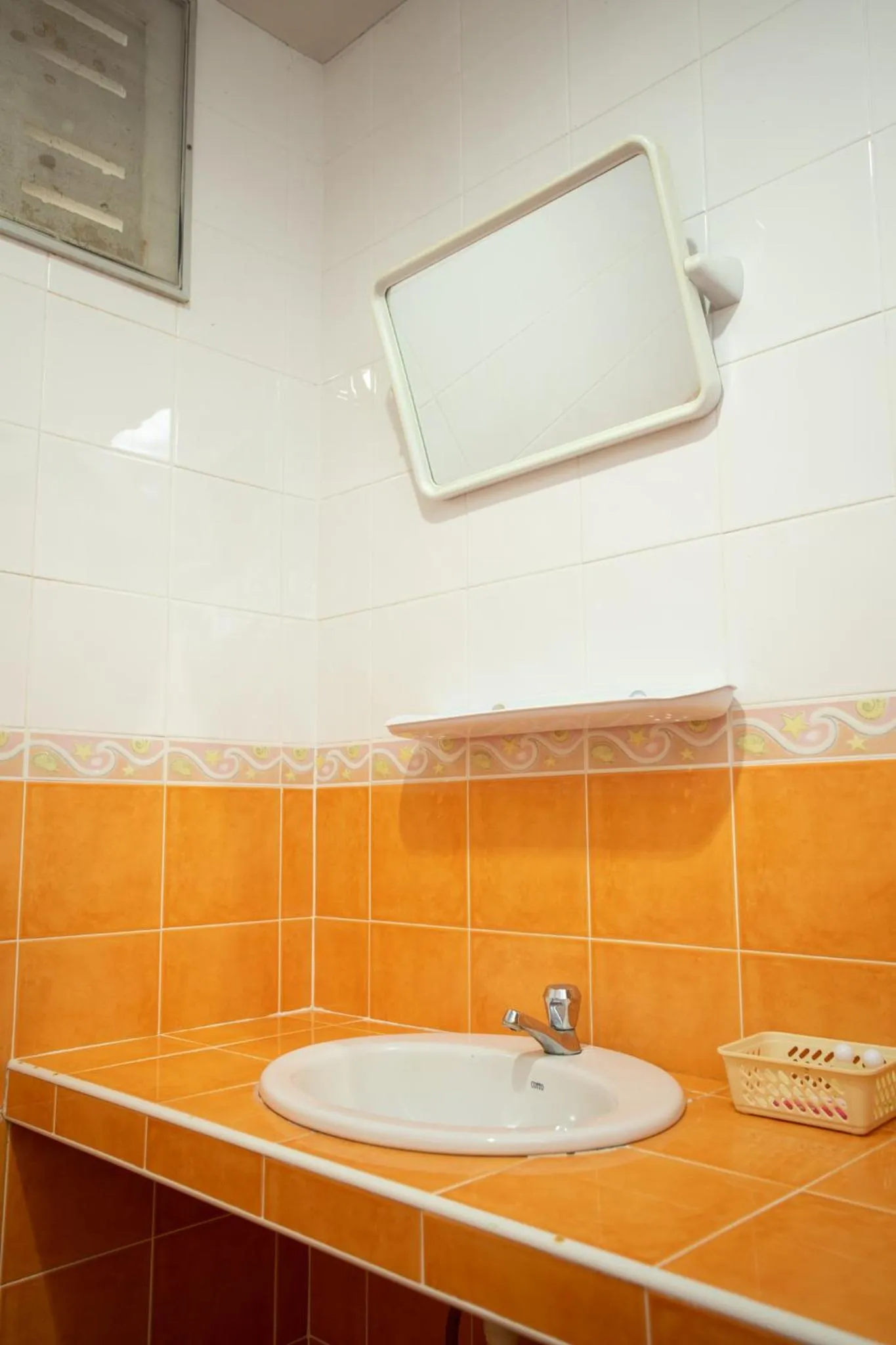 Bathroom in Rung Arun Resort