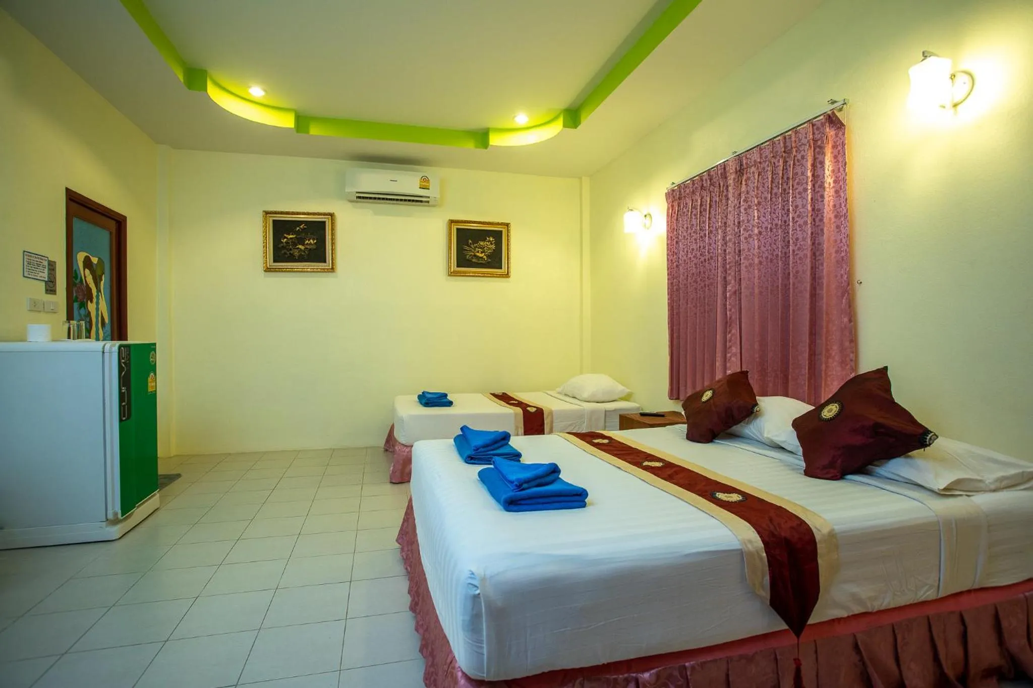 Bedroom, Bed in Rung Arun Resort