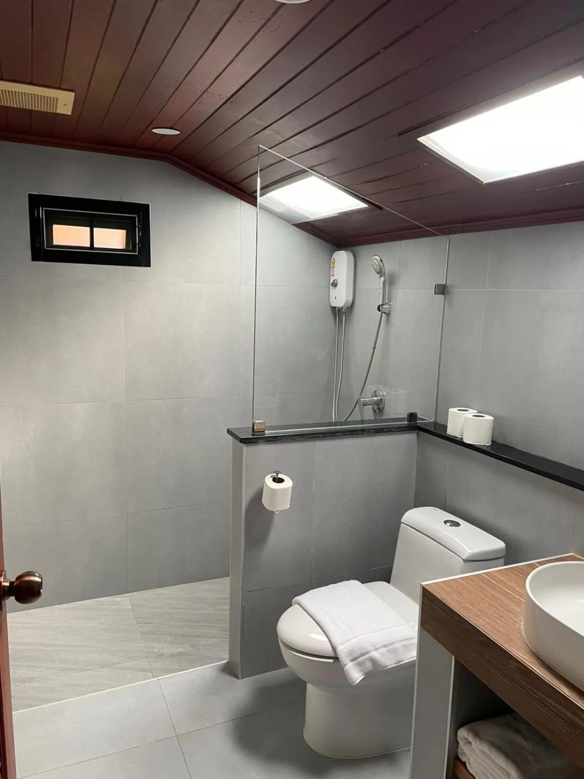 Bathroom in Smile House - Fisherman Village