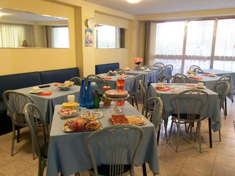 Breakfast in New Prophet