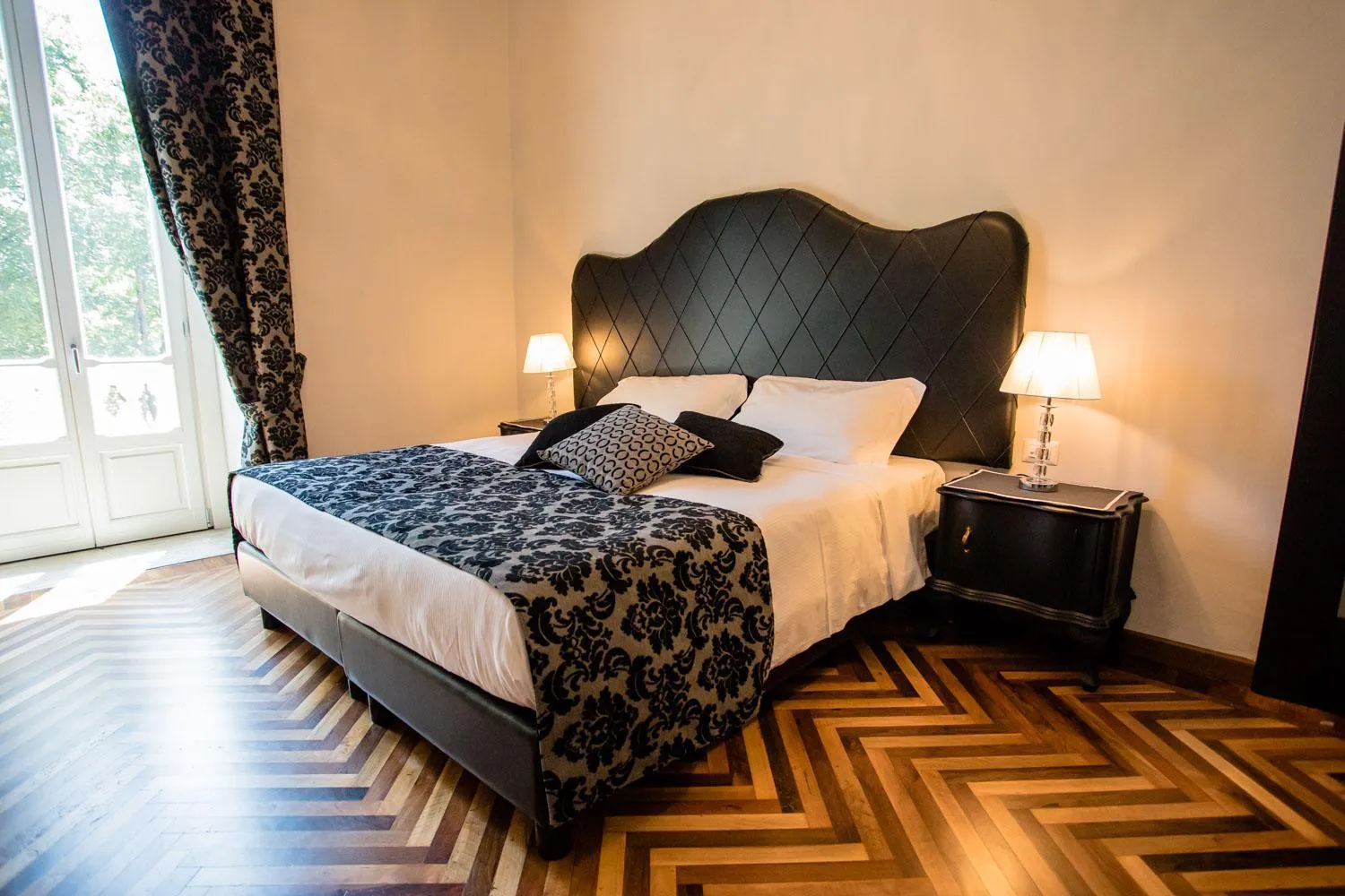 Photo of the whole room, Bed in Maison Rêve Torino Centro