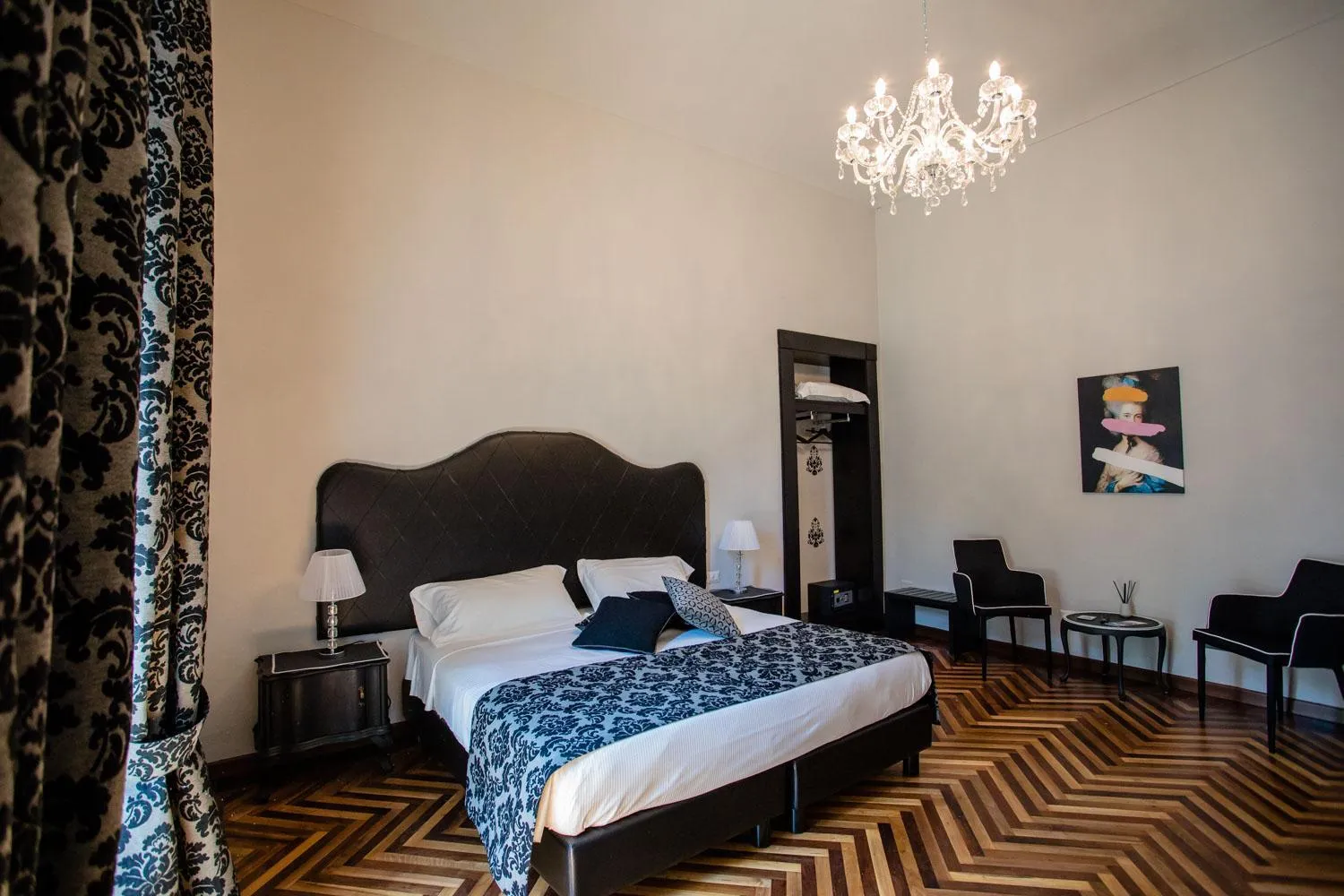 Photo of the whole room, Bed in Maison Rêve Torino Centro