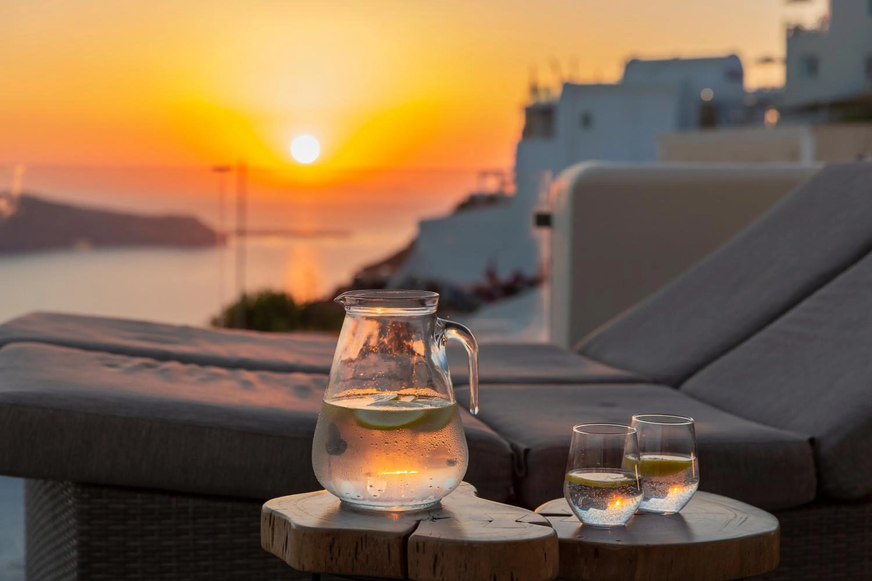 Sunset in Damigos Caldera World