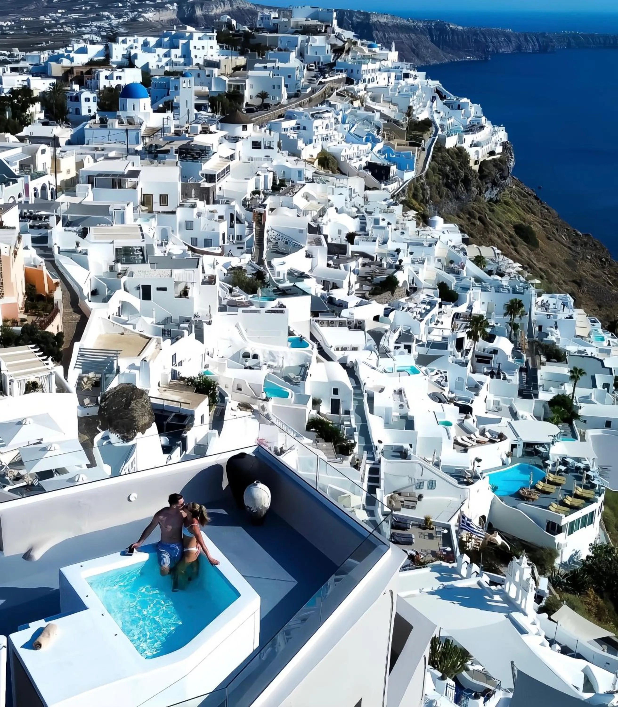 Property building in Damigos Caldera World