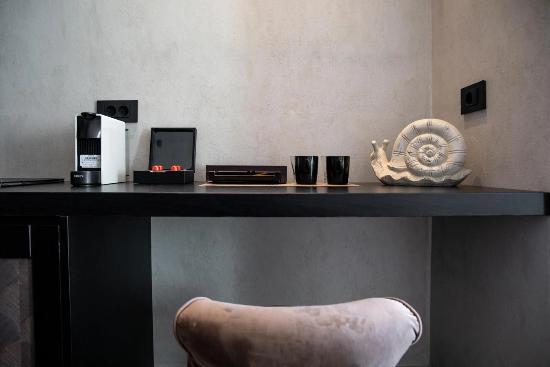 Damigos Caldera World