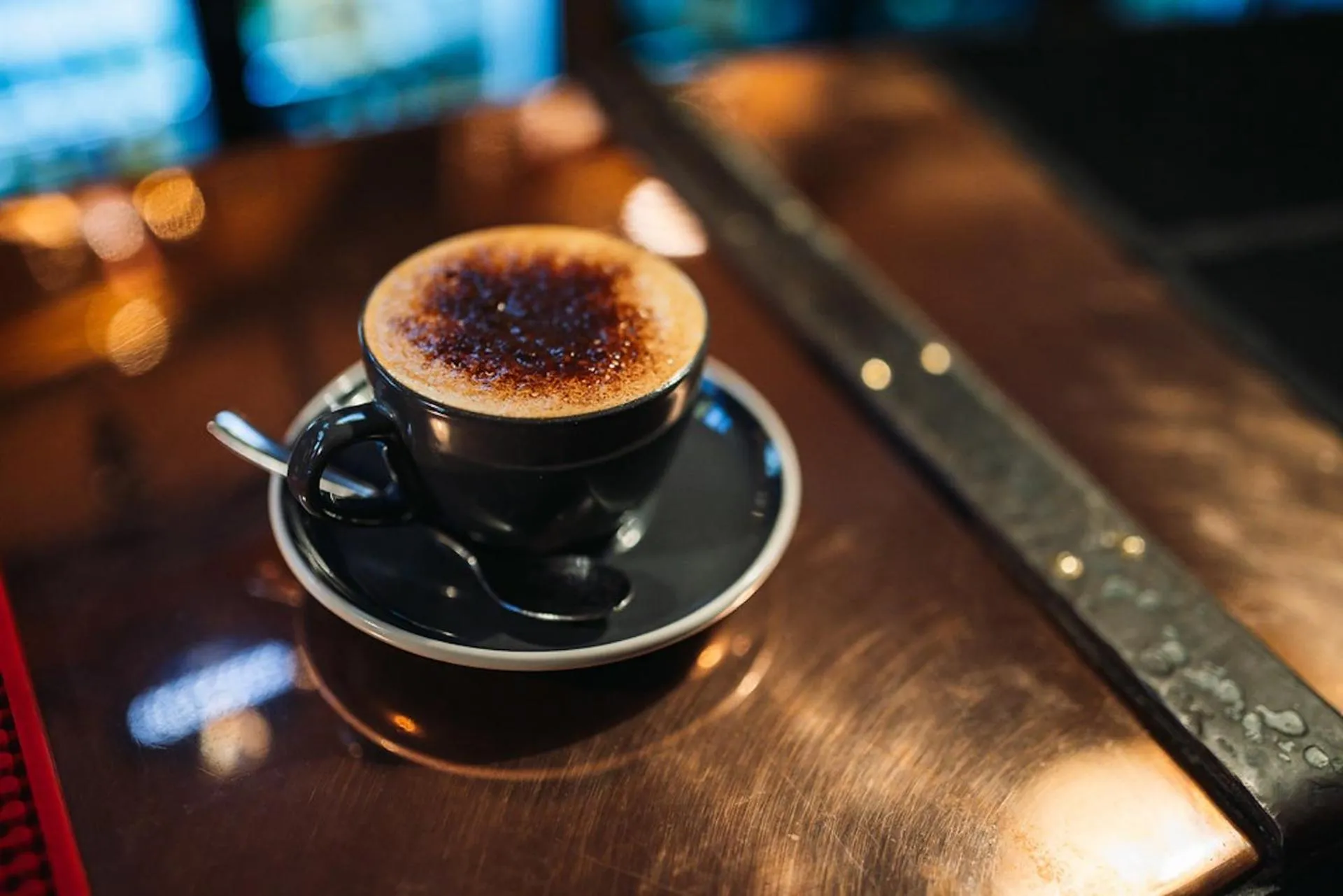 Coffee/tea facilities in The Bull Hotel