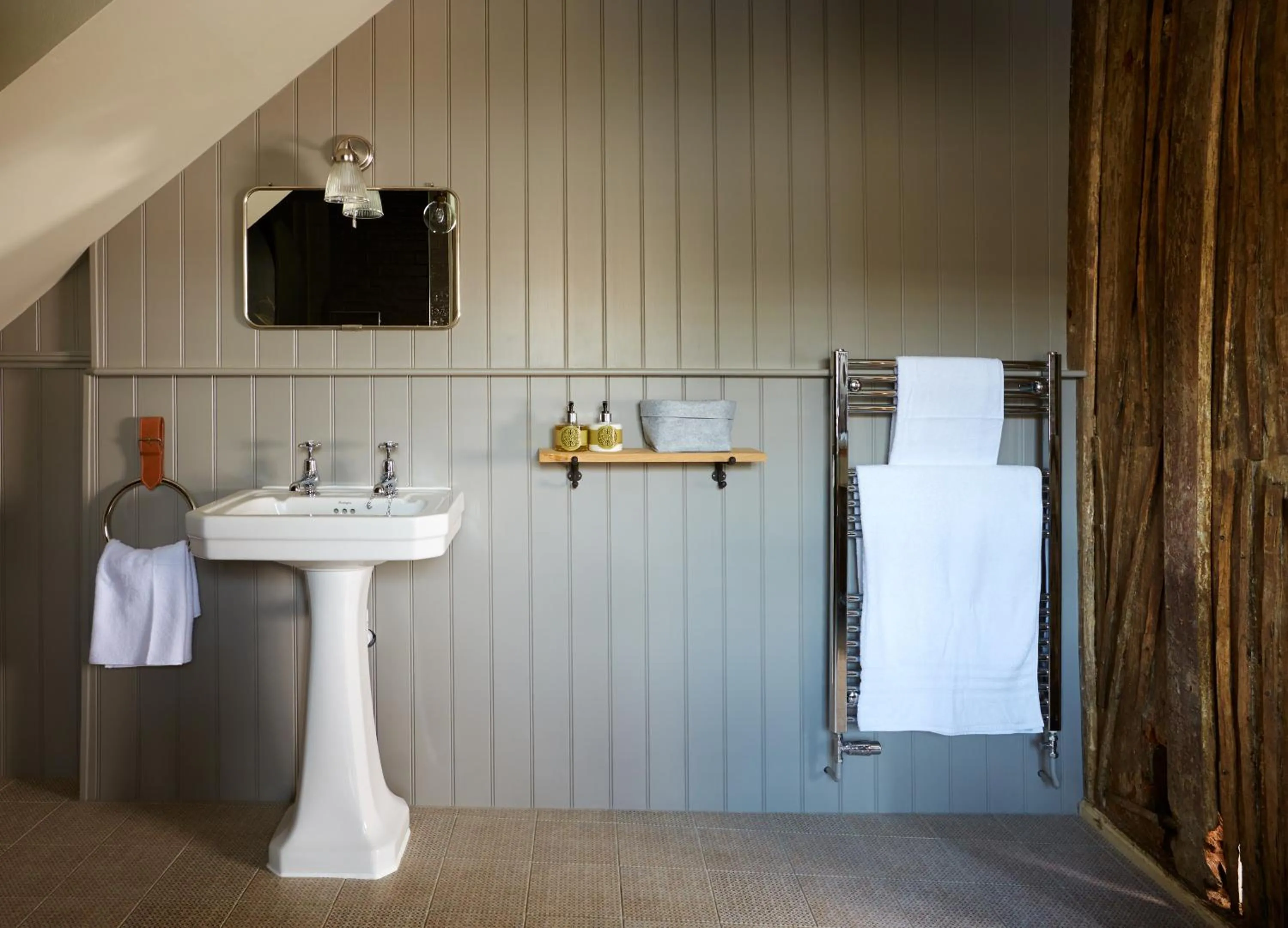 Bathroom in The Bull Hotel