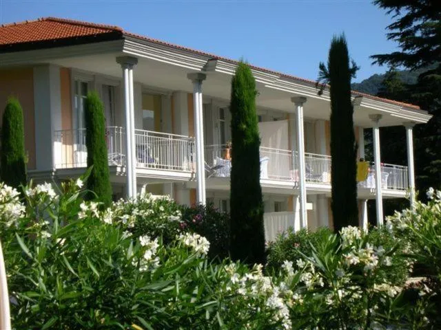 Property building in Residence Ville Lago Lugano