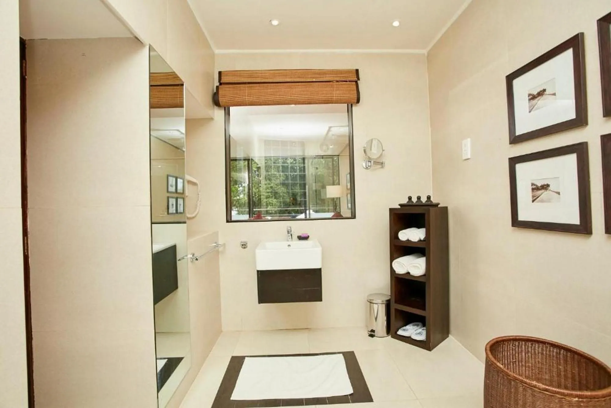 Bathroom in EKHO Safari Tissa