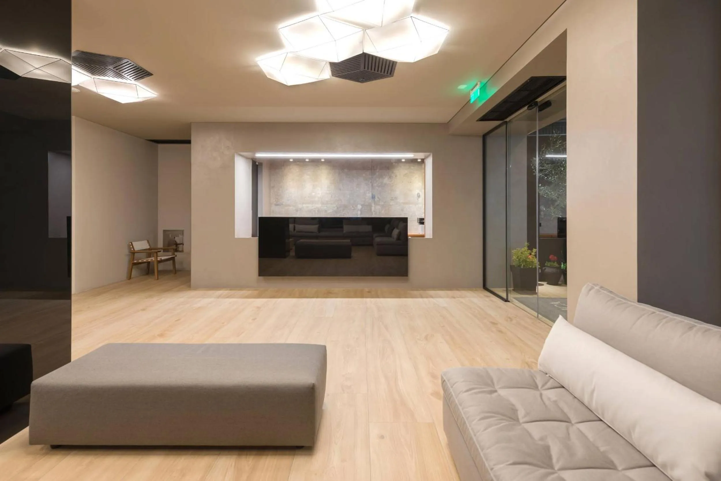 Lobby or reception in Angelica Hotel