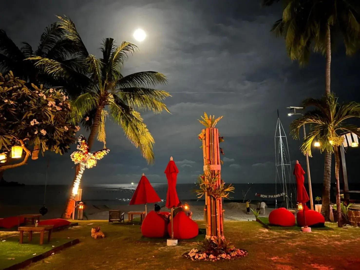 Restaurant/places to eat in Tommy Resort Restaurant/places to eat in Tommy Resort