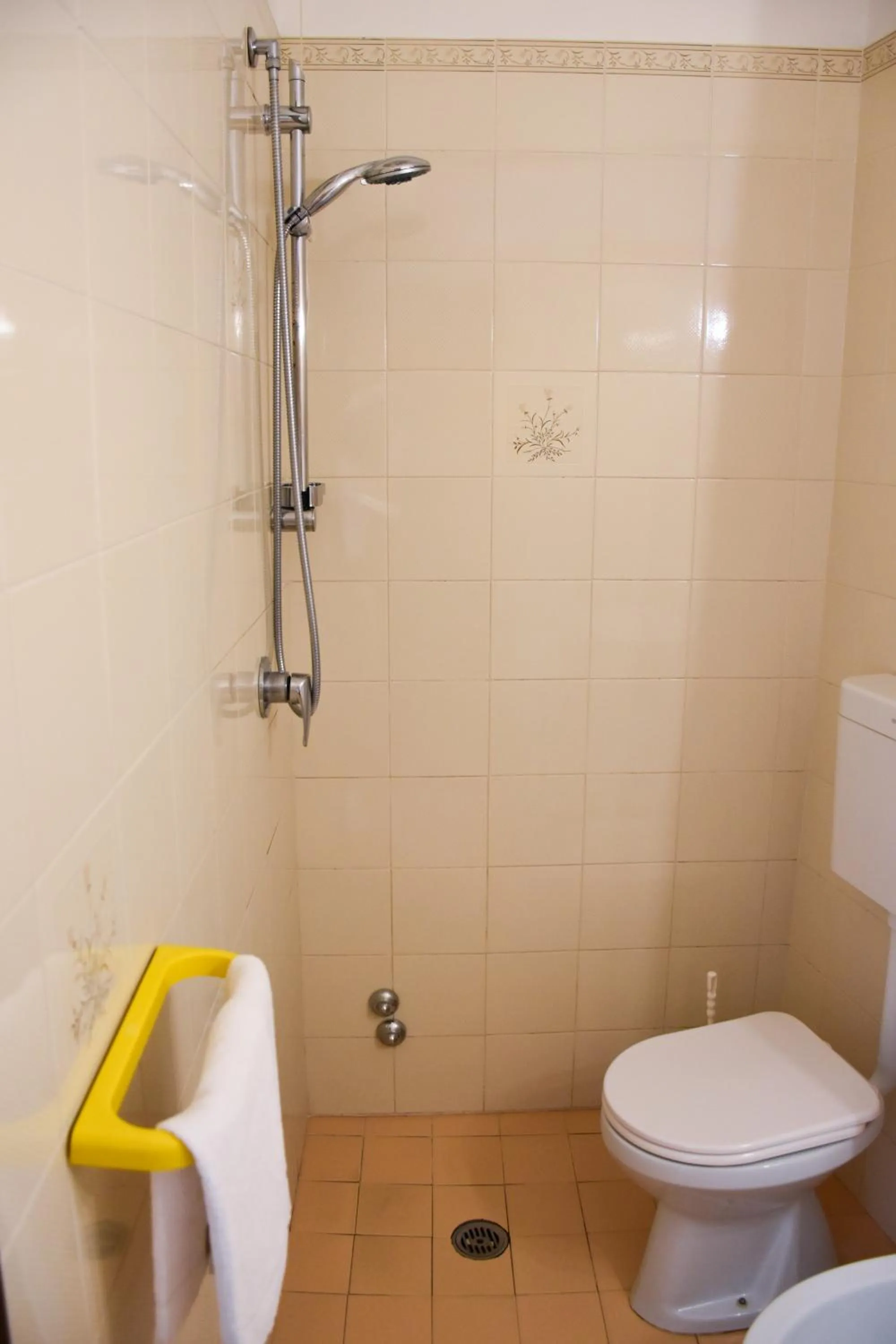 Shower in Hotel Umberto