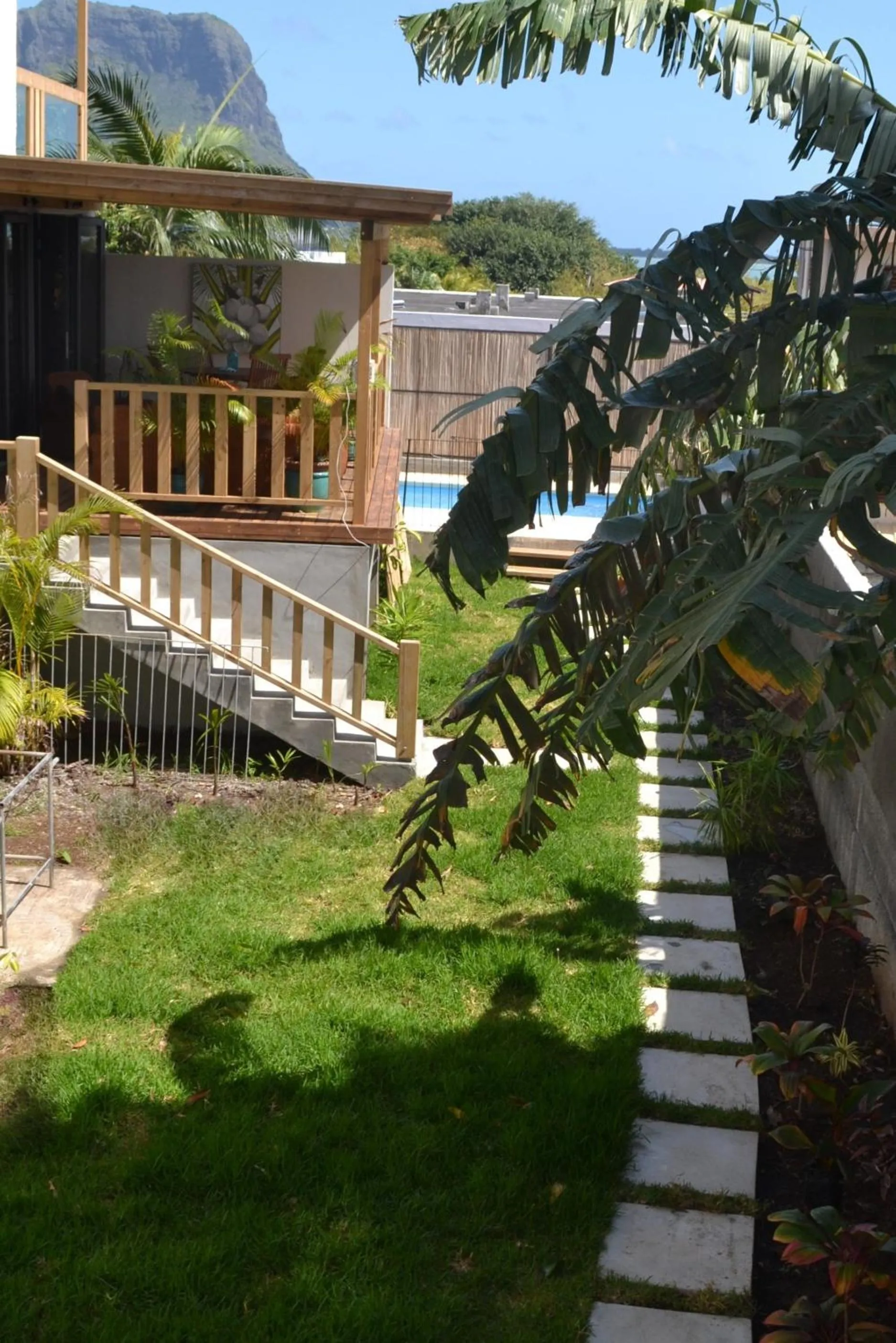 BBQ facilities in 21LG Le Benitiers View