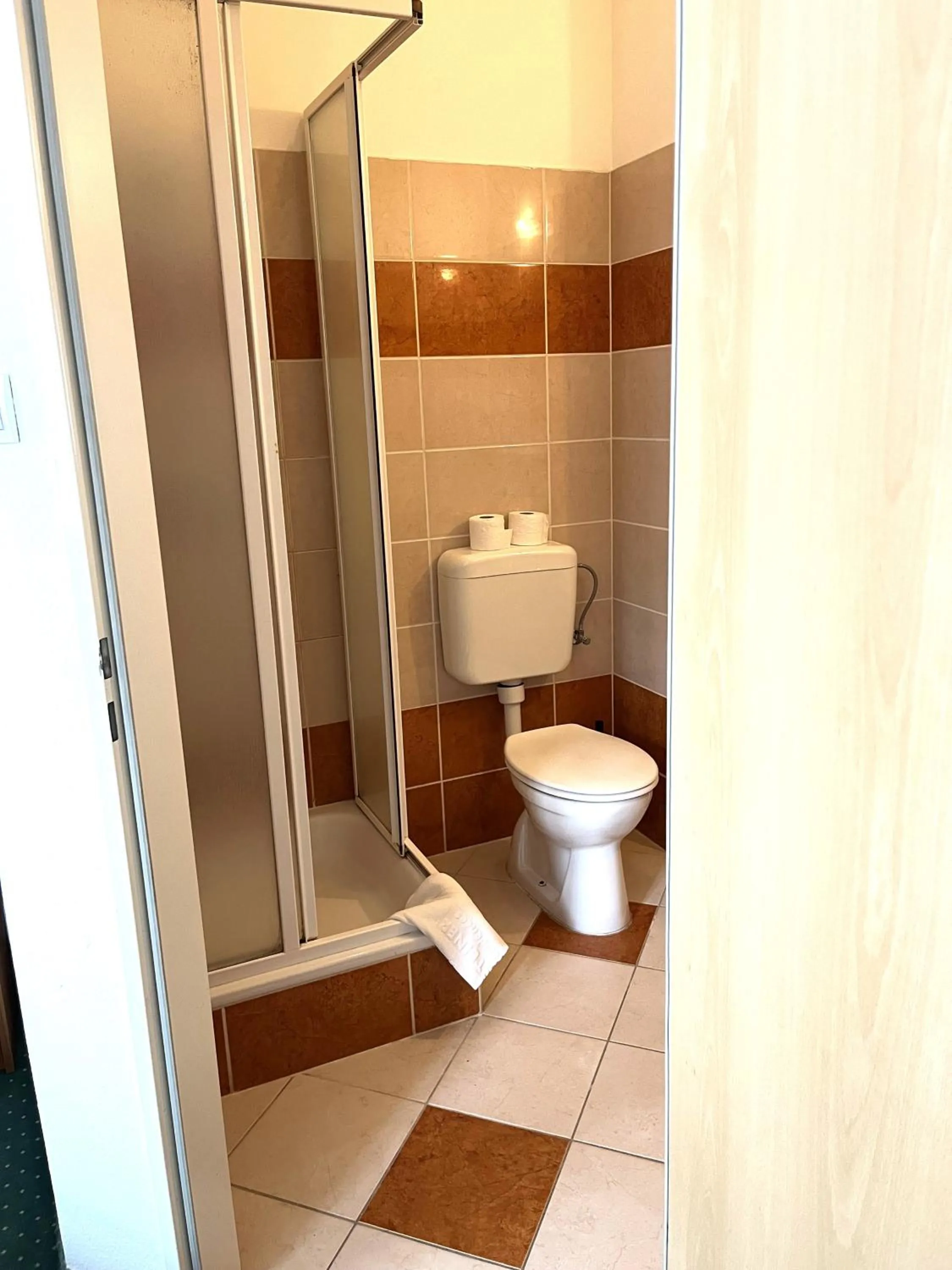 Bathroom in Broadway City Guesthouse