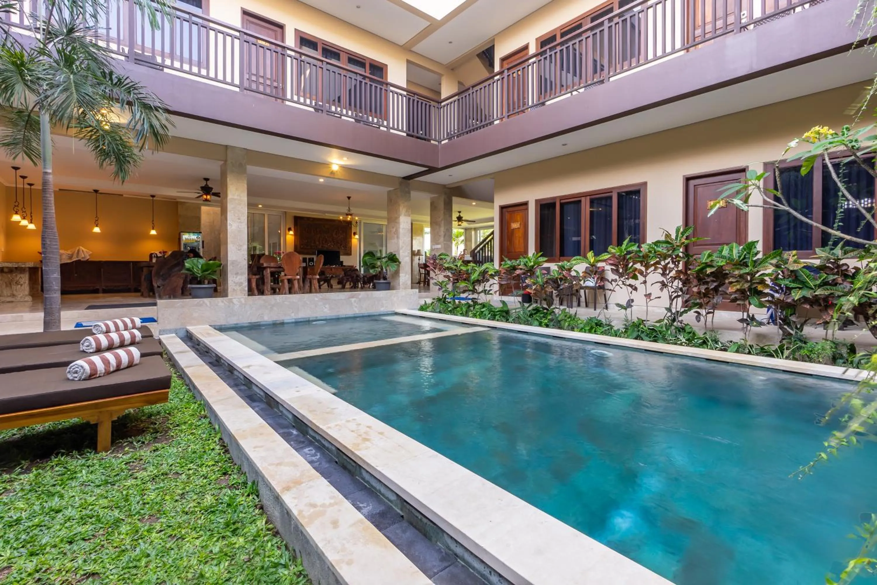 Property building in Kecik Inn