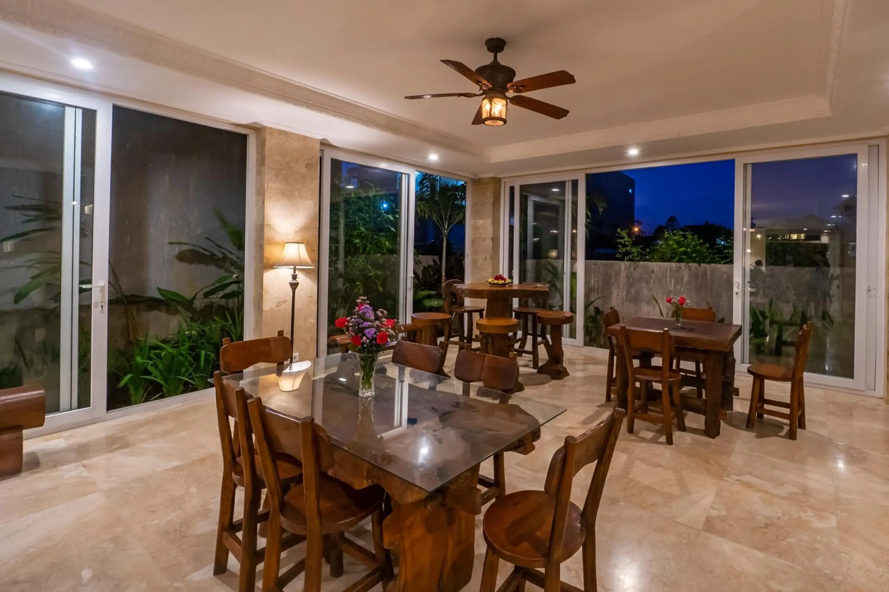 Property building in Kecik Inn Property building in Kecik Inn