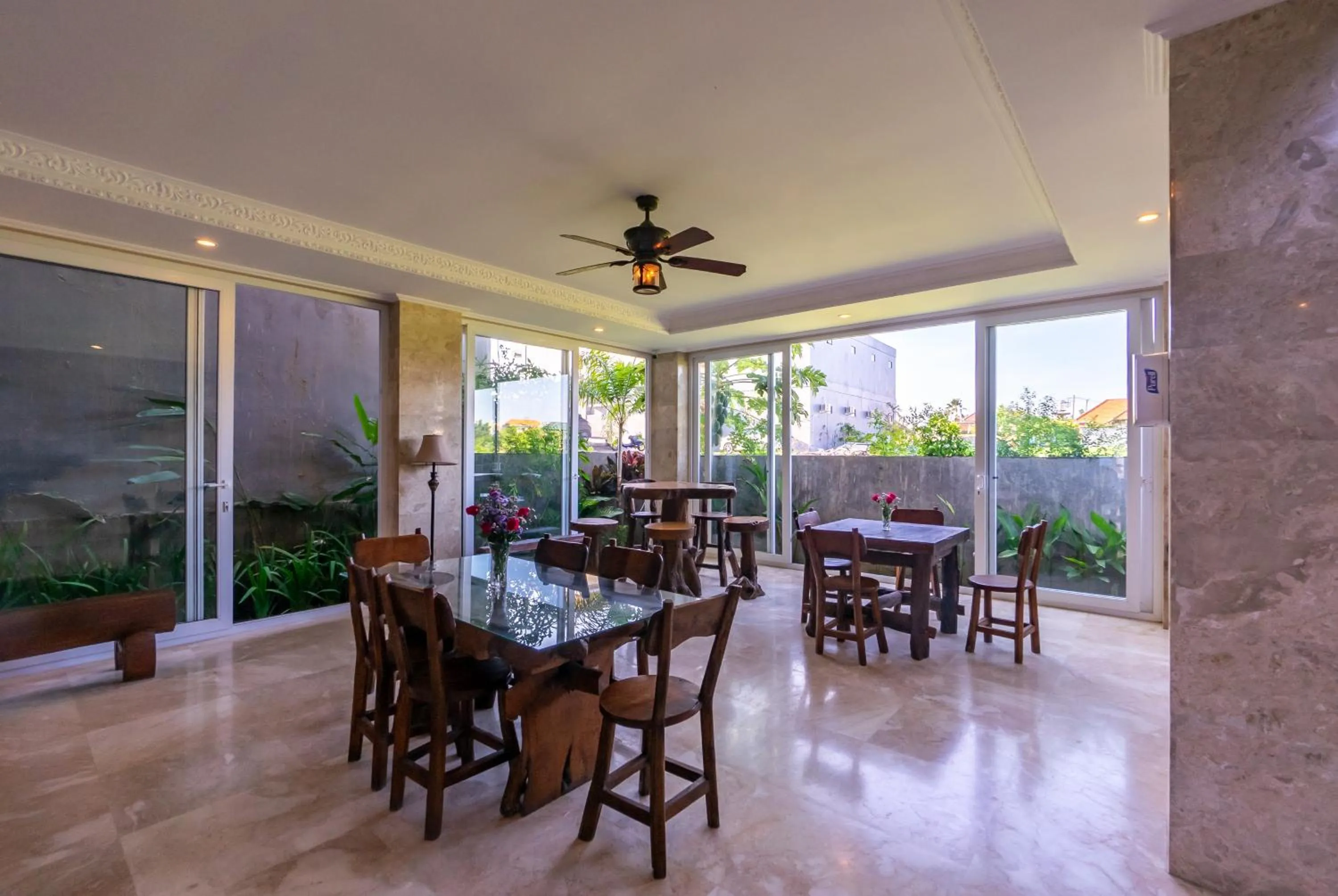 Property building in Kecik Inn