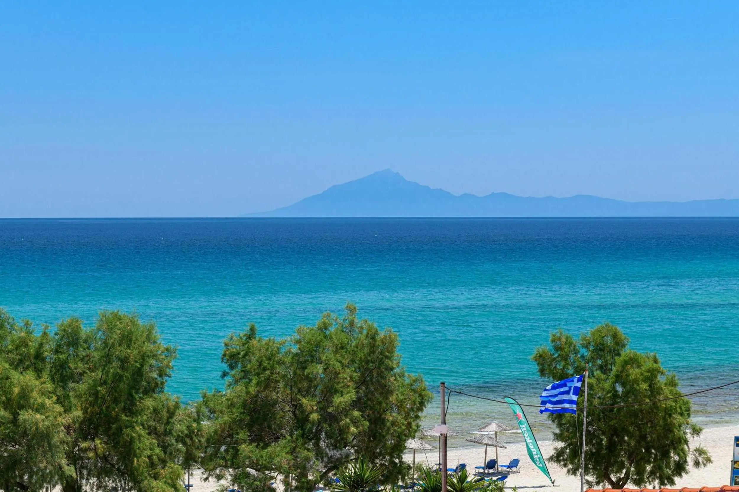 Boutique Giannikis By The Beach