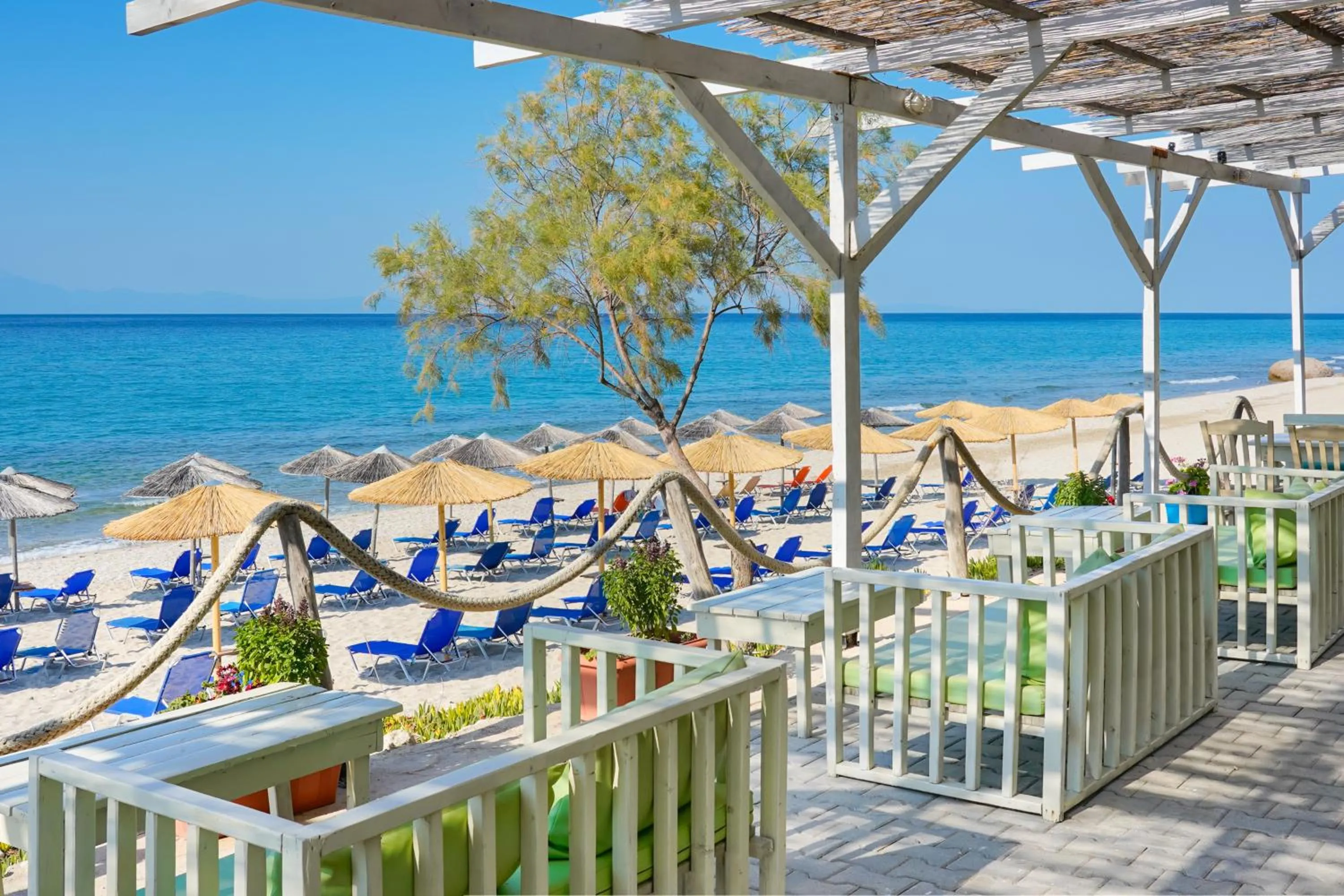 Boutique Giannikis By The Beach