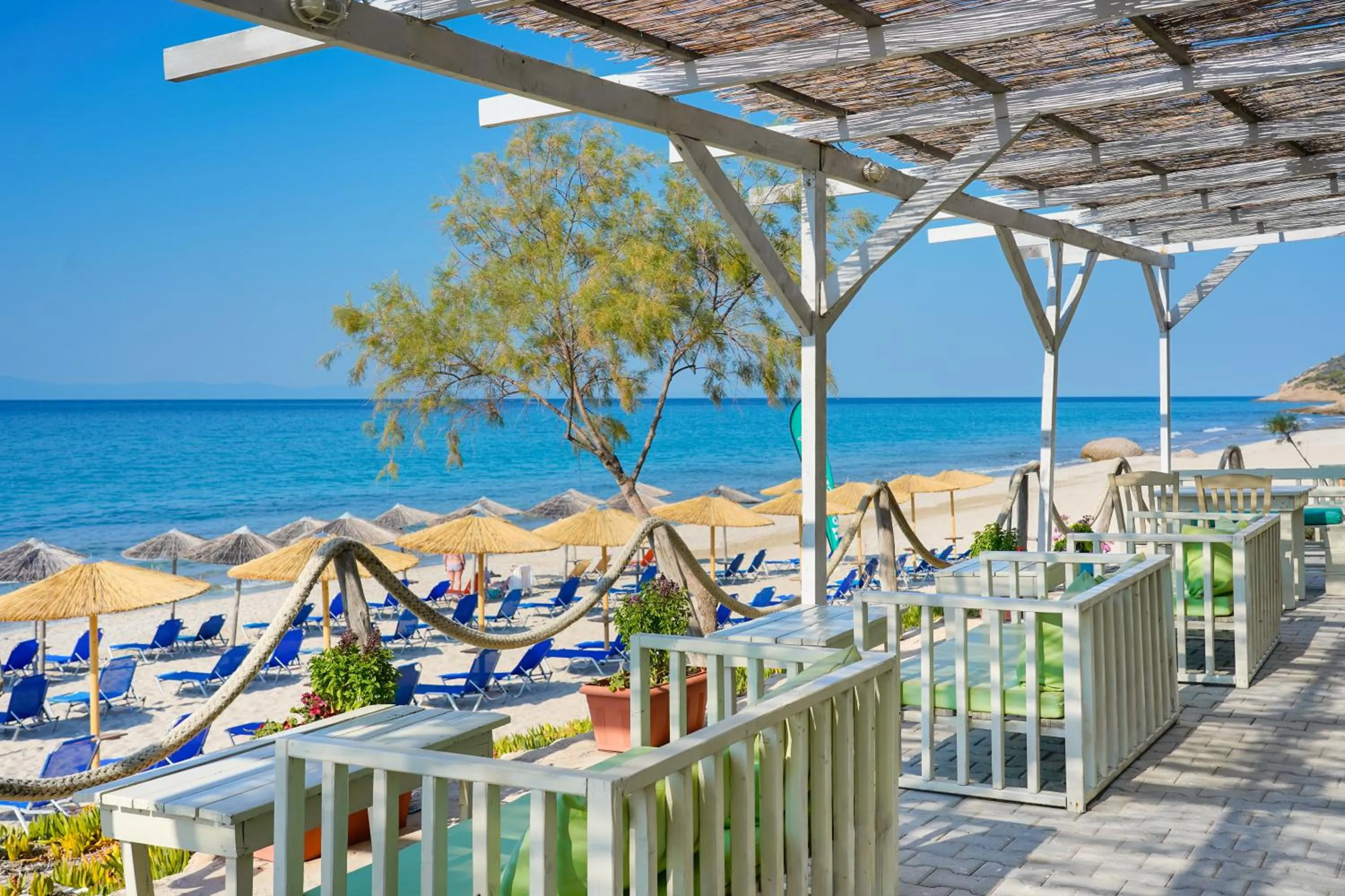 Boutique Giannikis By The Beach