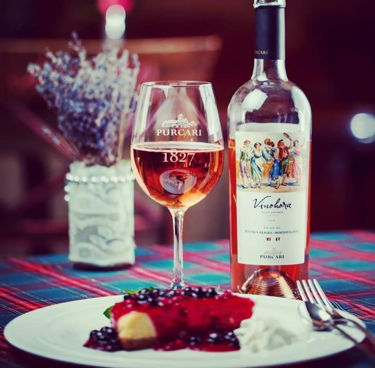 Restaurant/places to eat in Casa Muntelui