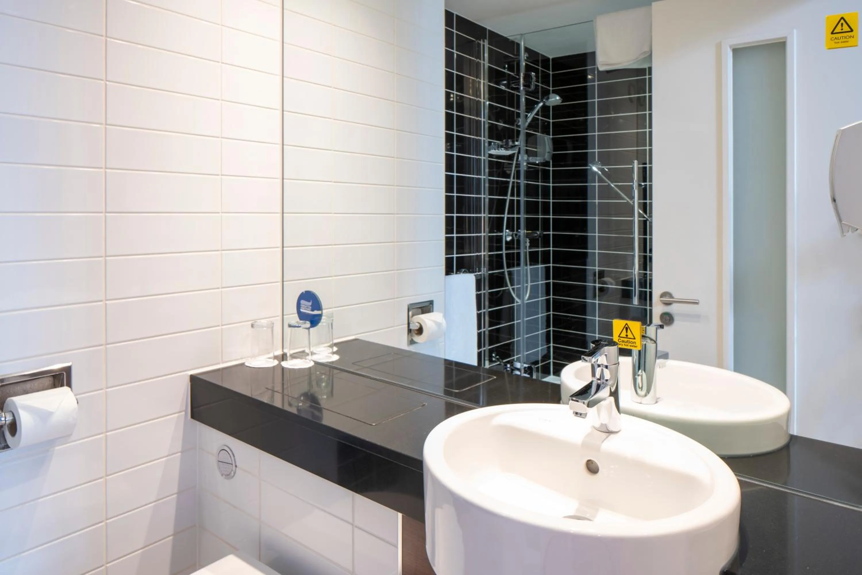 Bathroom in Holiday Inn Express Birmingham-South A45