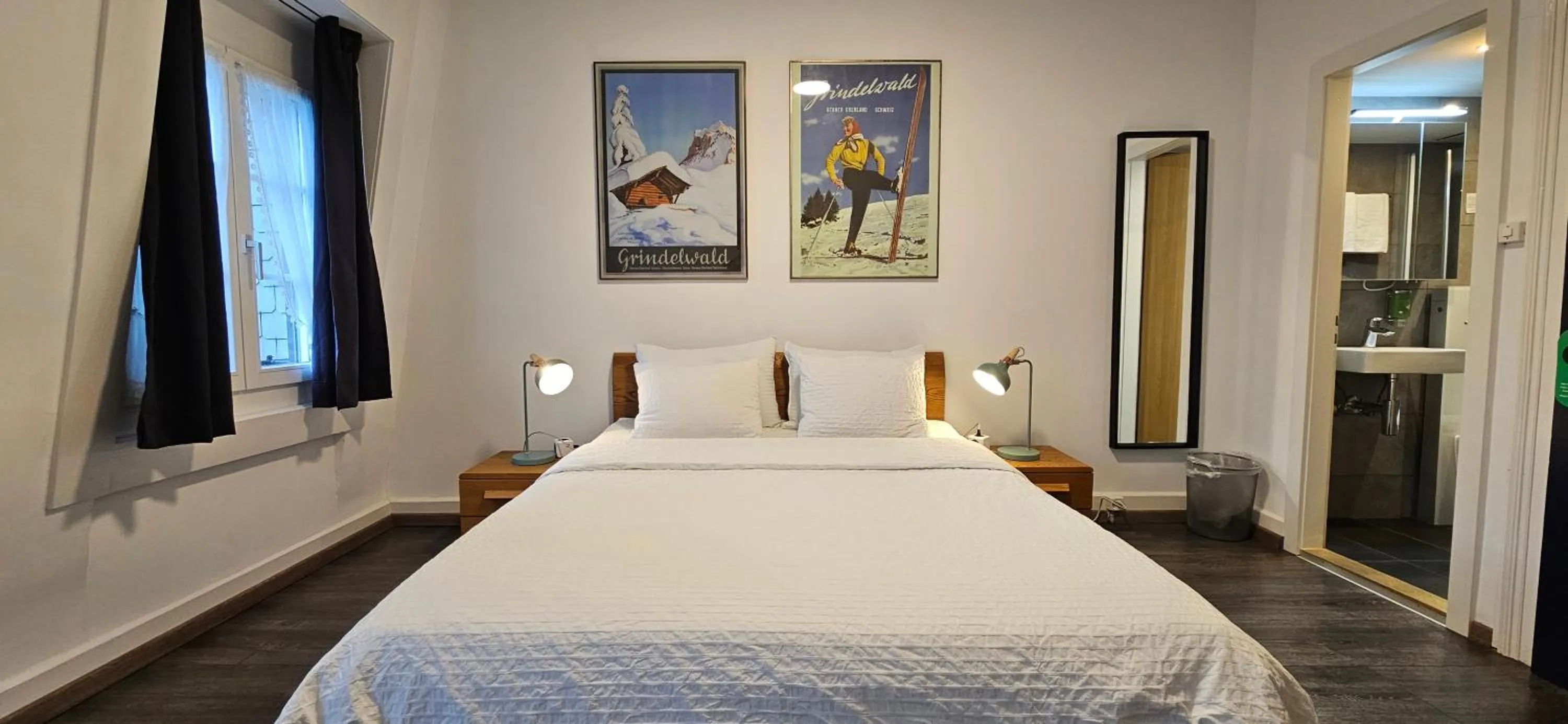 Bed in The Aarburg Hotel & Café