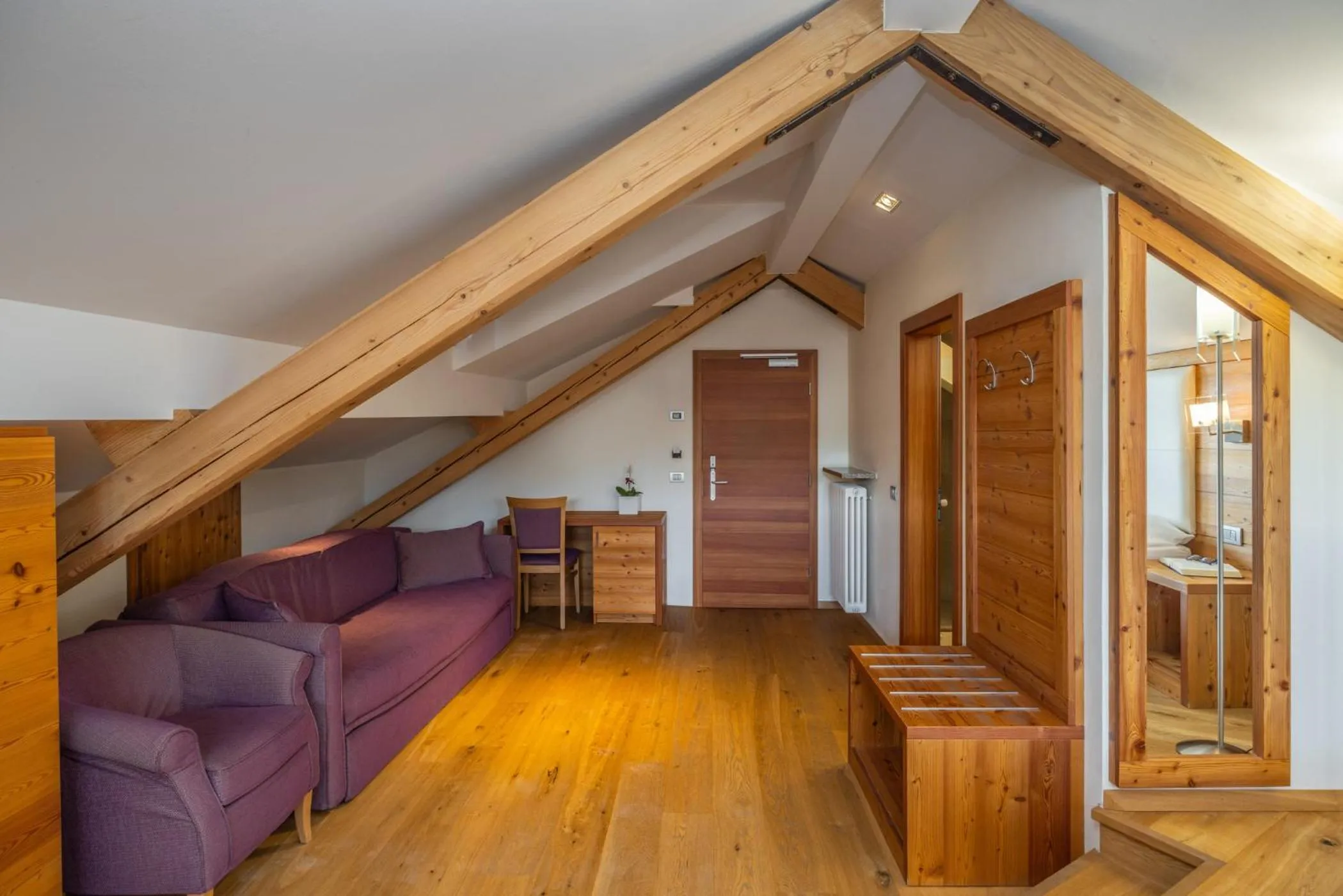 Photo of the whole room in Albergo Tuenno