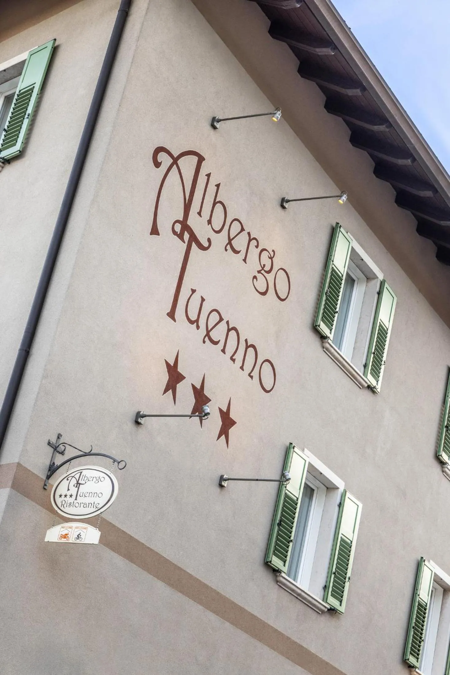 Property building in Albergo Tuenno